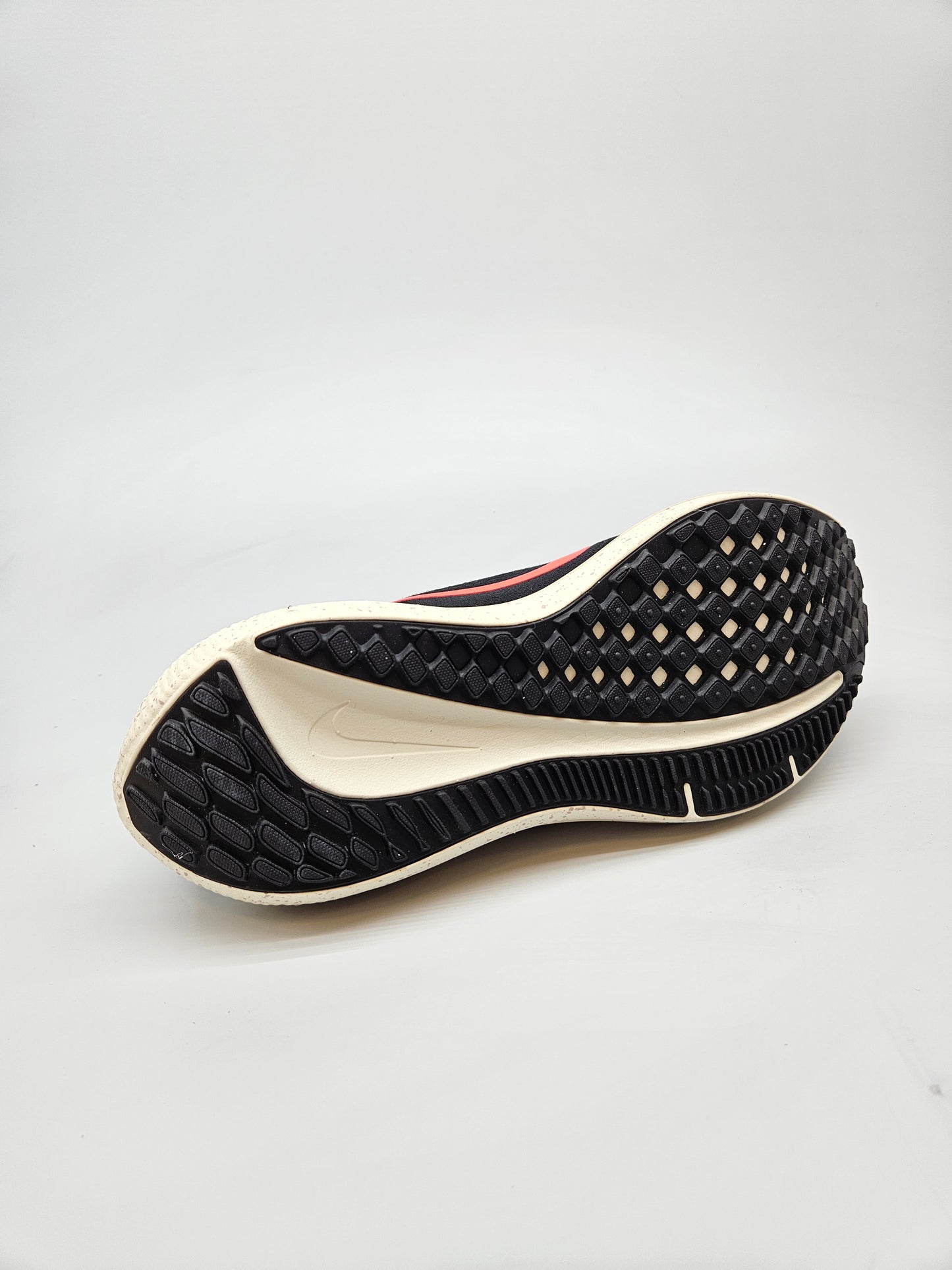 NIKE NOVI ORIGINAL PATIKI BR 41