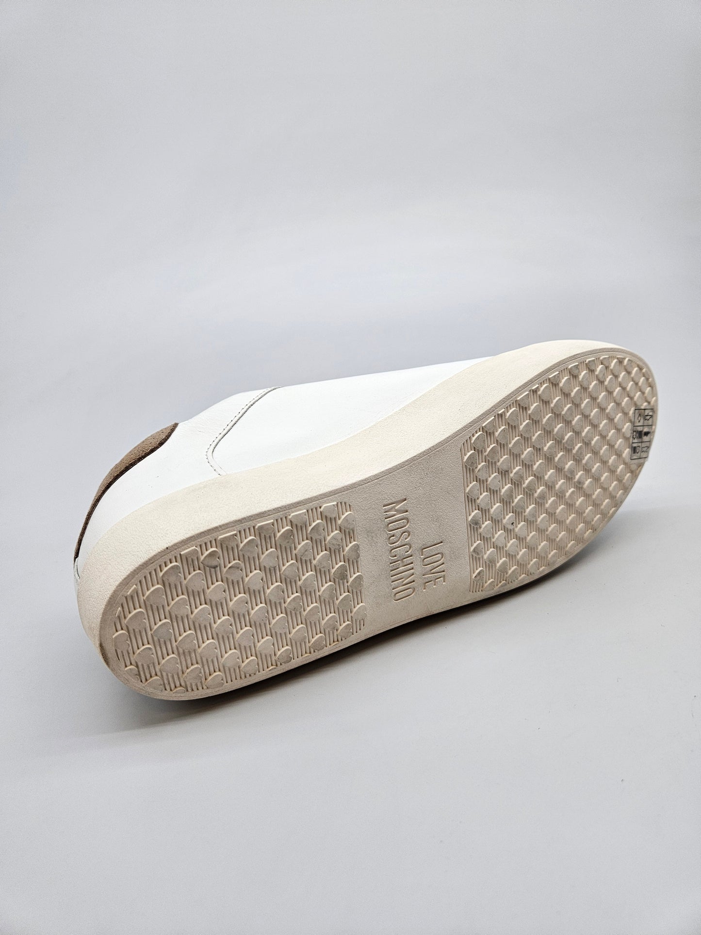 LOVE MOSHINO ORIGINAL PATIKI BR 36