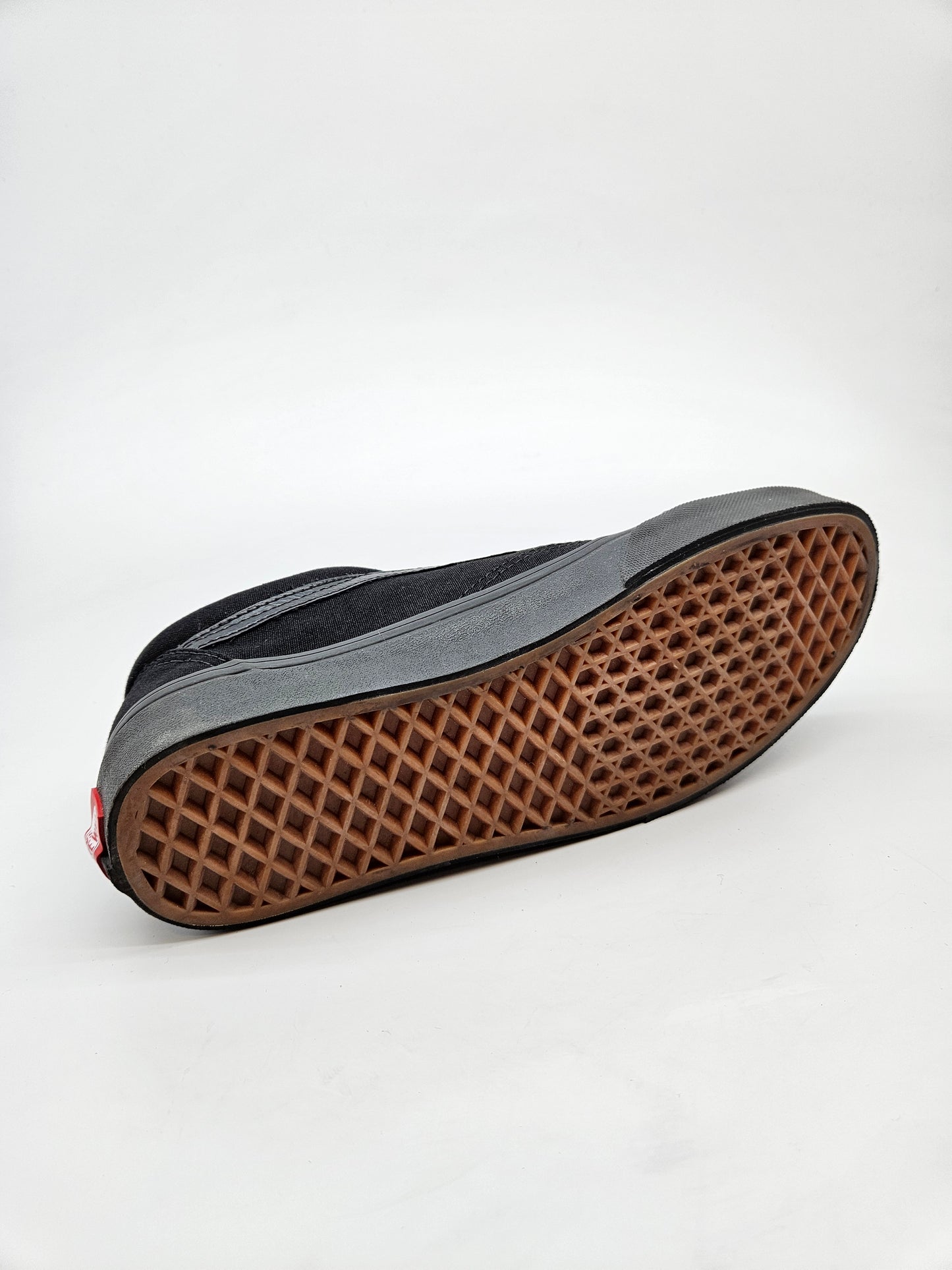 VANS NOVI ORIGINAL PATIKI BR 39