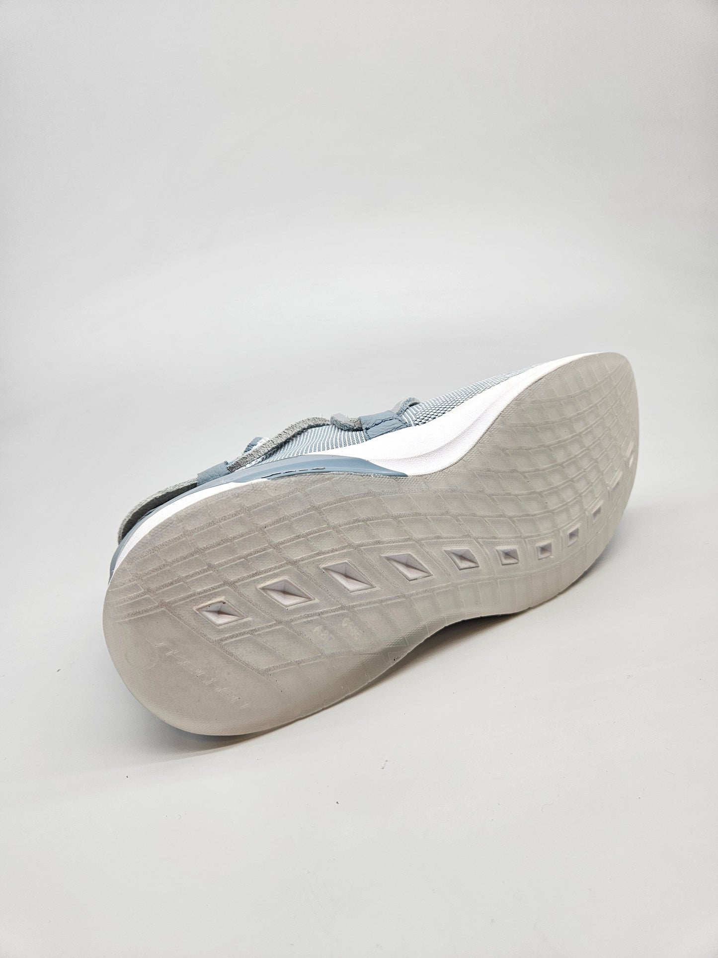 SKECHERS MEMORY ORIGINAL PATIKI BR 38.5