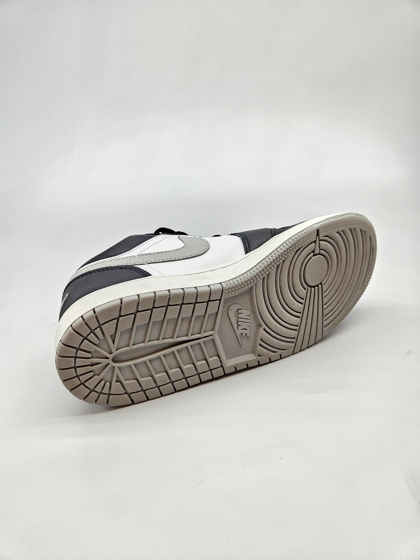 NIKE JORDAN ORIGINAL PATIKI BR 38