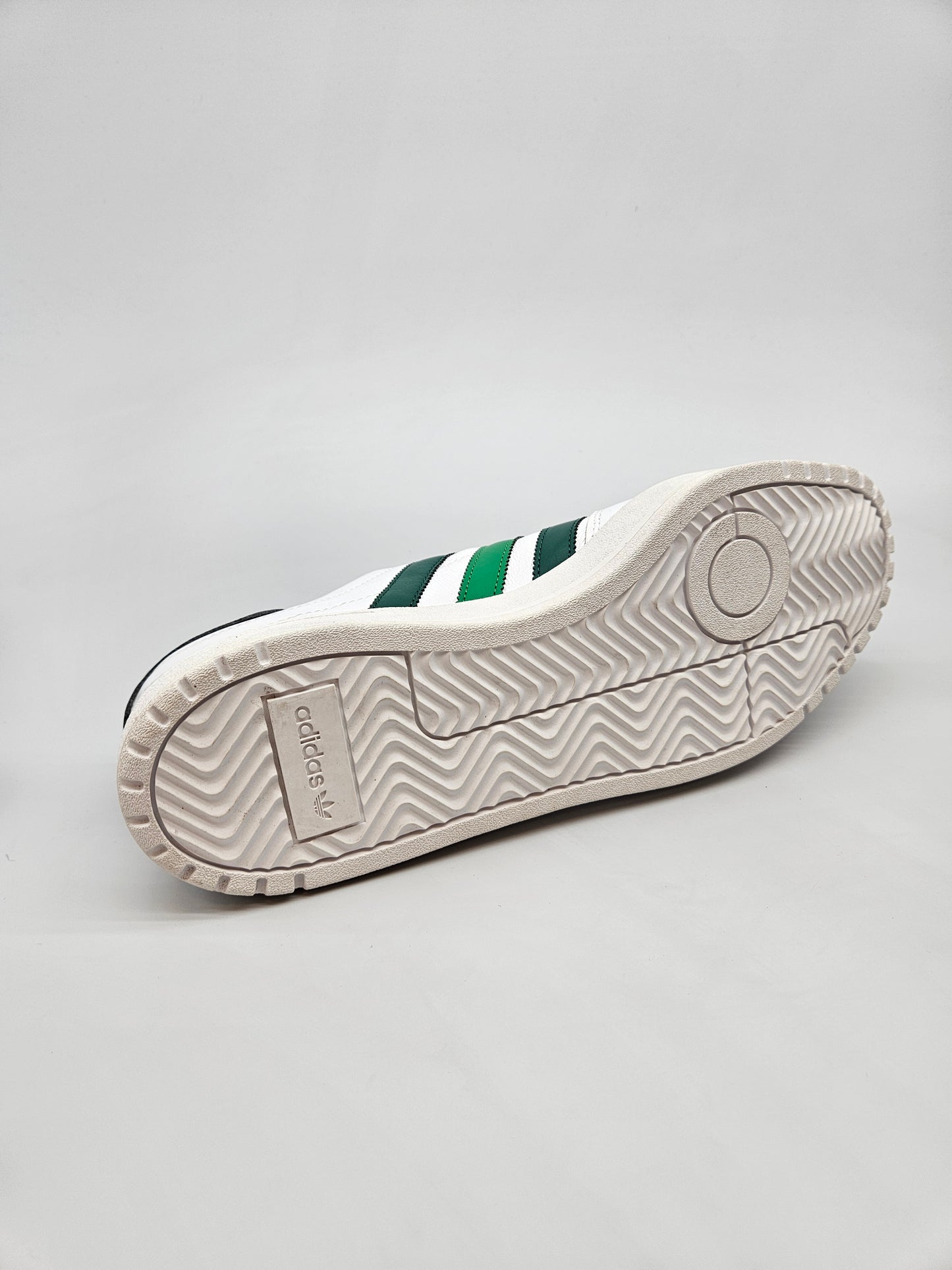 ADIDAS NOVI ORIGINAL PATIKI BR 44.5