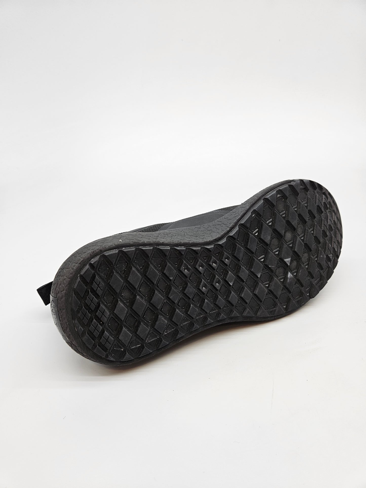 VANS NOVI ORIGINAL PATIKI BR 39