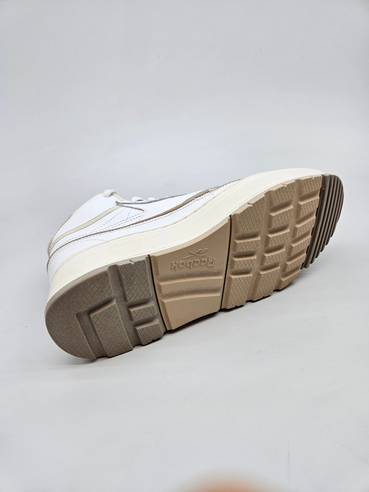 REEBOK NOVI ORIGINAL PATIKI BR 38