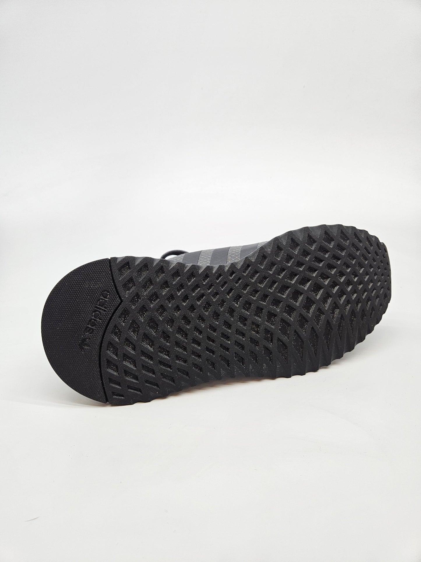 ADIDAS NOVI ORIGINAL PATIKI BR 38.5
