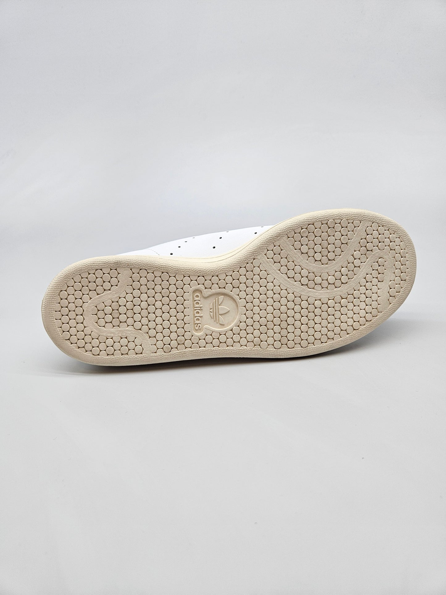 ADIDAS NOVI ORIGINAL PATIKI BR 38.5
