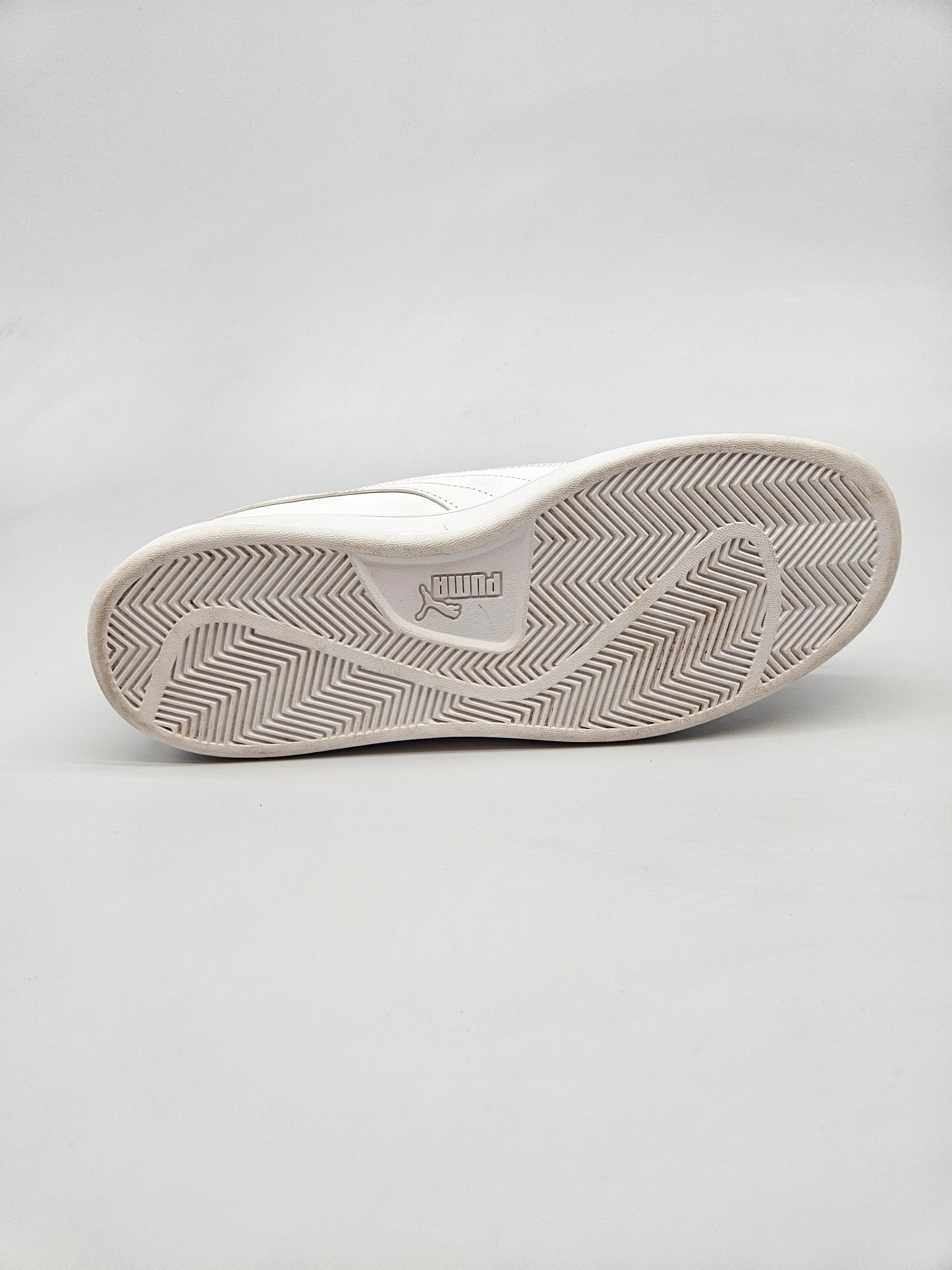 PUMA NOVI ORIGINAL PATIKI BR 42.5