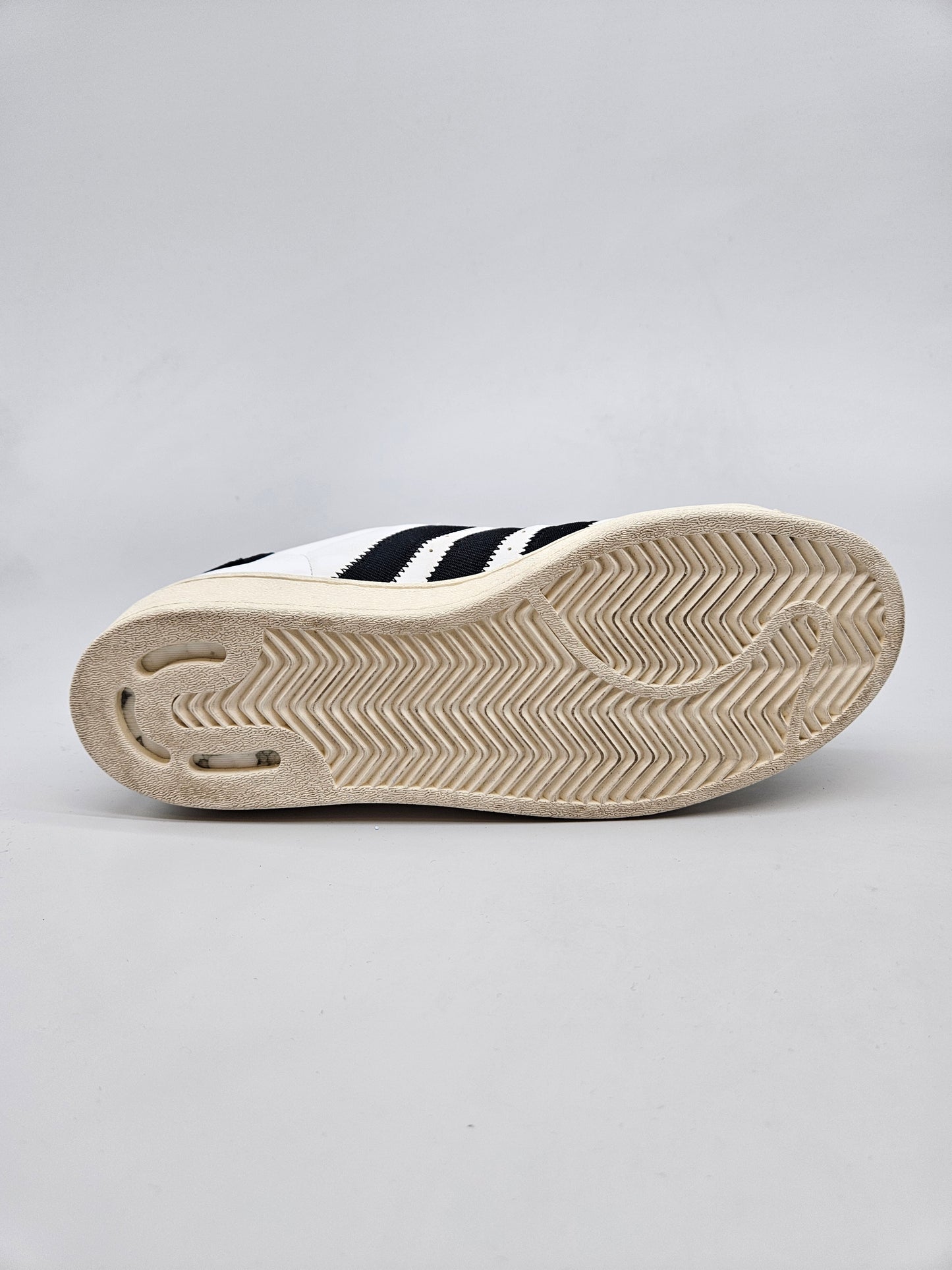 ADIDAS ORIGINAL PATIKI BR 39