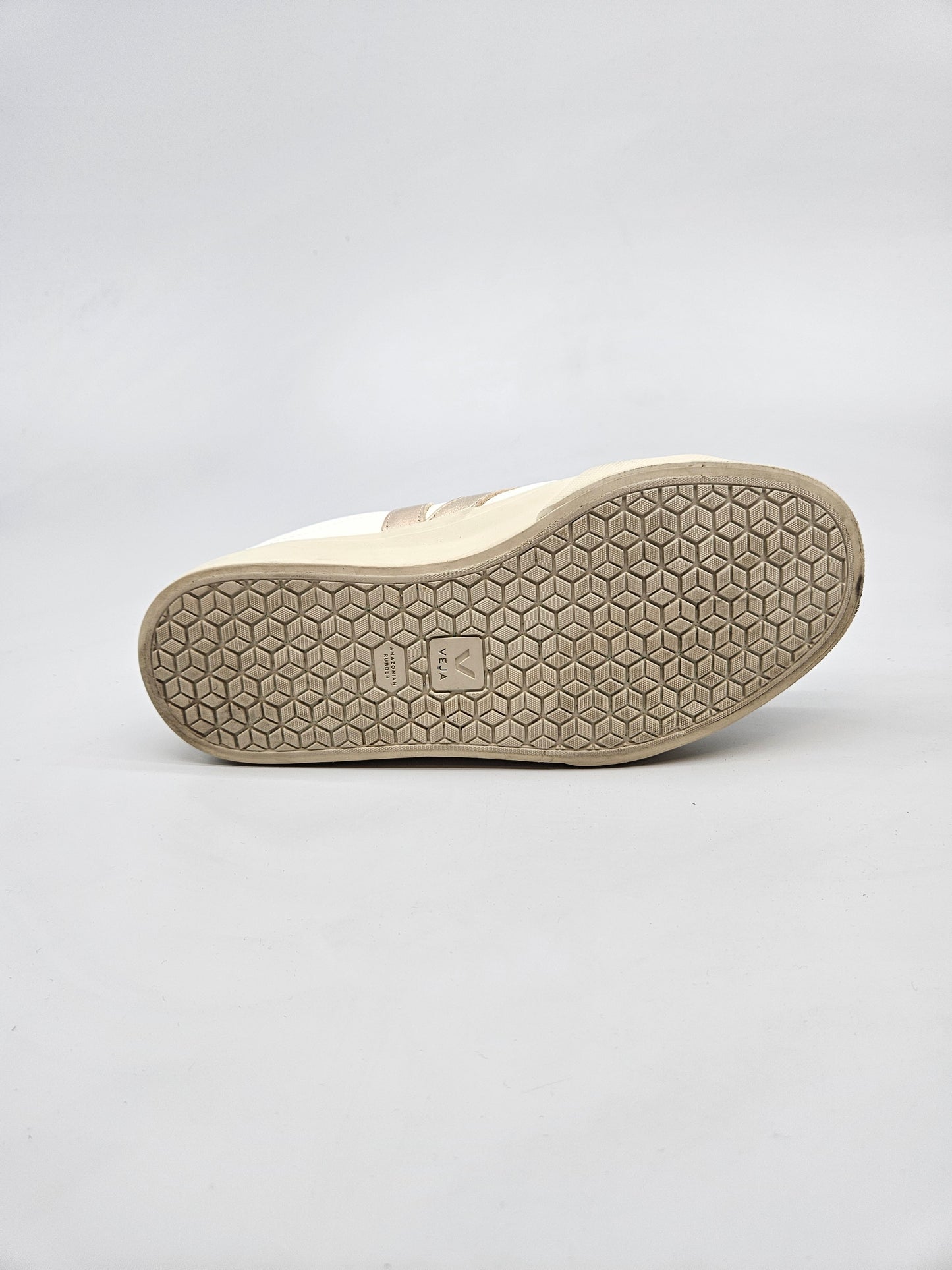 VEJA ORIGINAL PATIKI BR 36