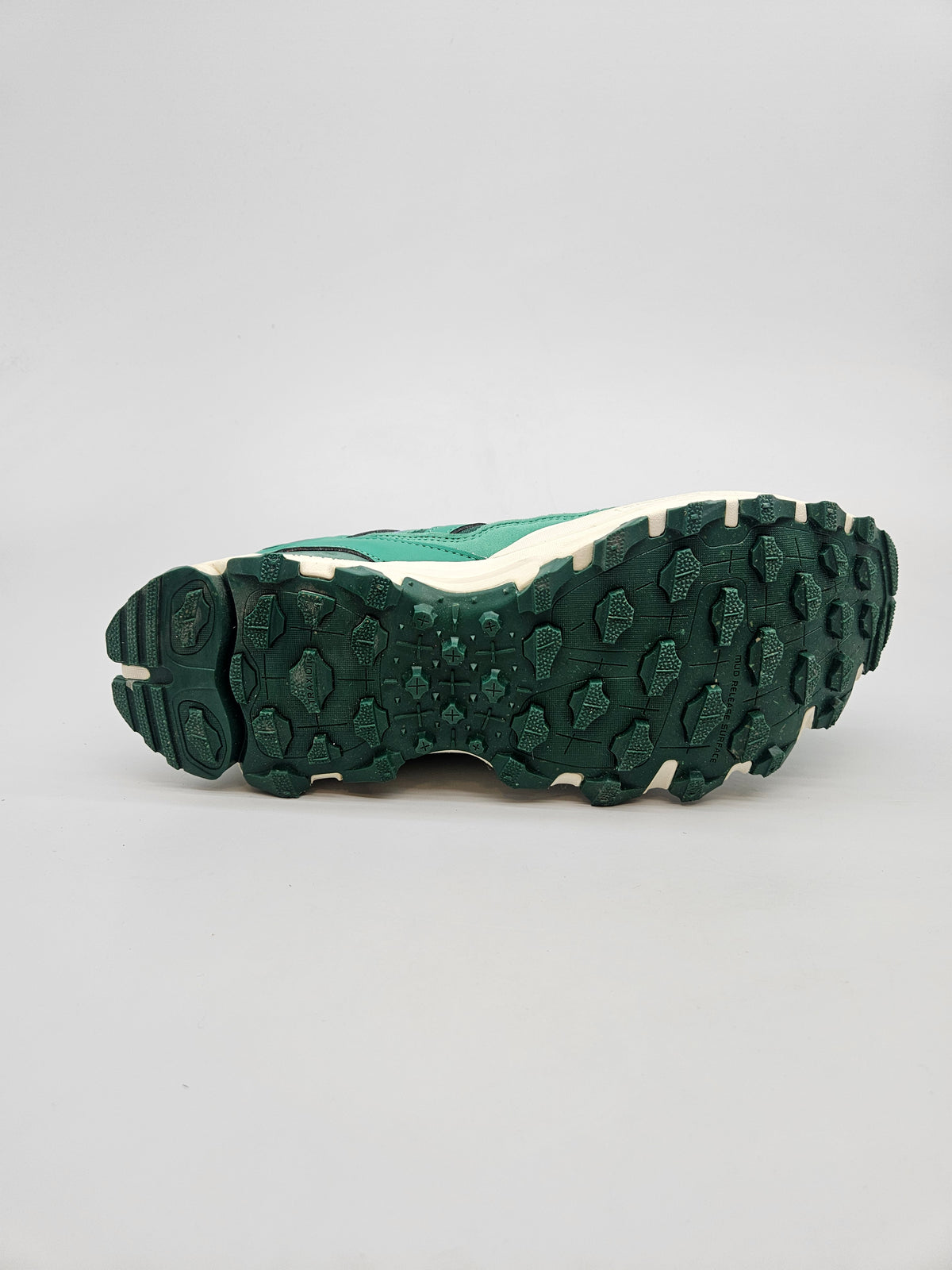 ADIDAS NOVI ORIGINAL PATIKI BR 42