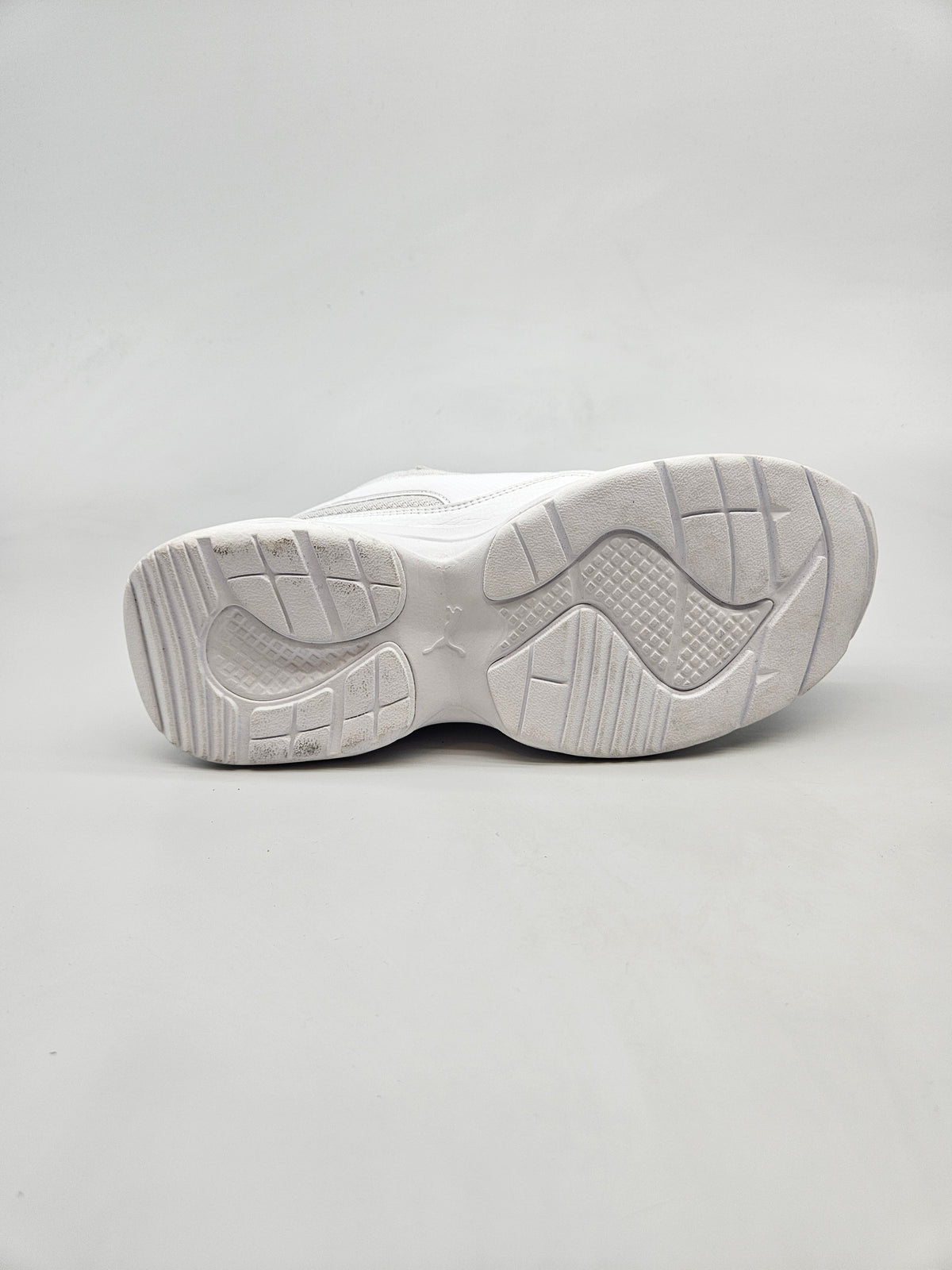 PUMA NOVI ORIGINAL PATIKI BR 39