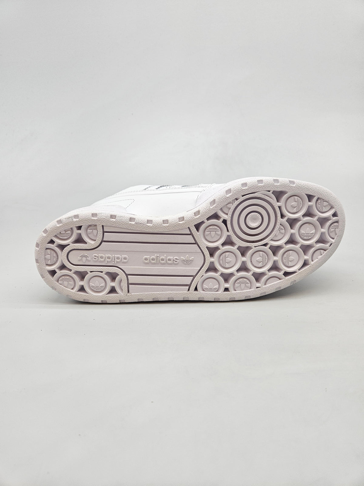 ADIDAS NOVI ORIGINAL PATIKI BR 39