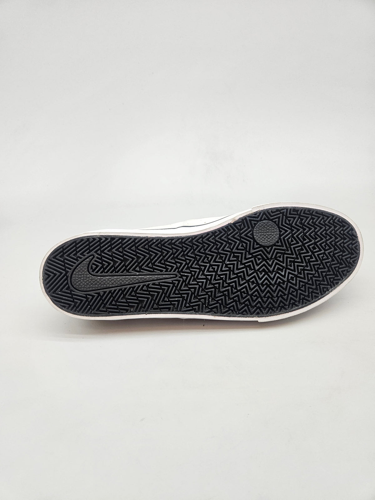 NIKE NOVI ORIGINAL PATIKI BR 45.5