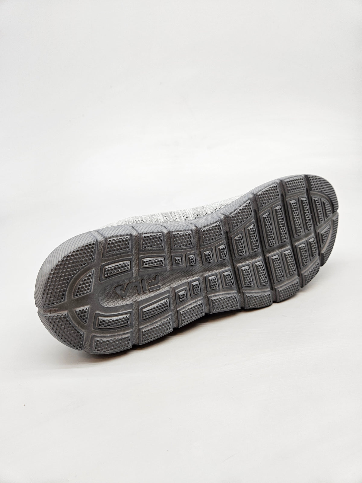 FILA NOVI ORIGINAL PATIKI BR 40
