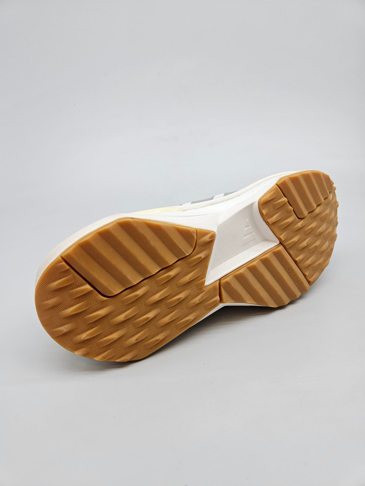 ADIDAS NOVI ORIGINAL PATIKI BR 41