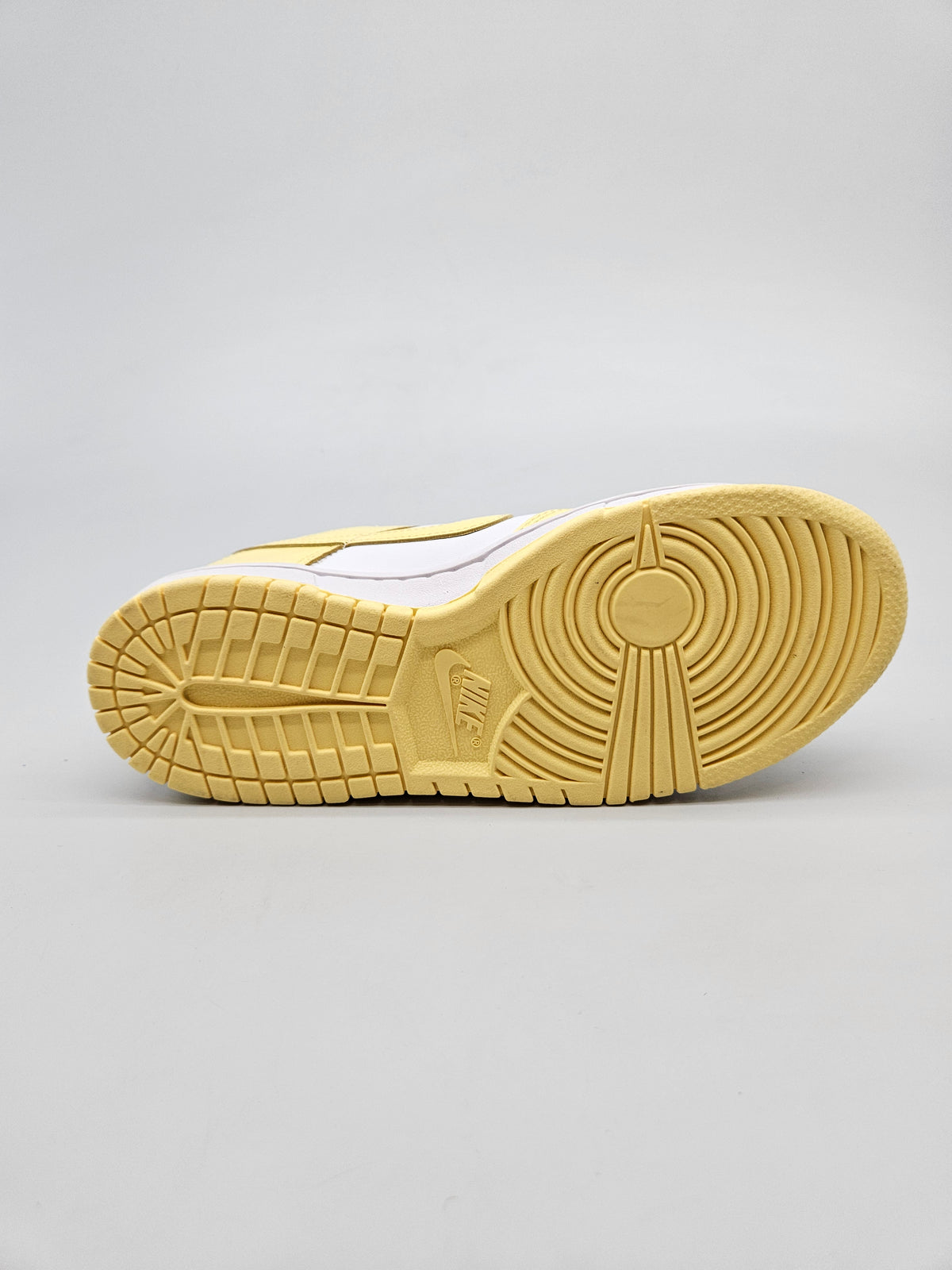 NIKE NOVI ORIGINAL PATIKI BR 36