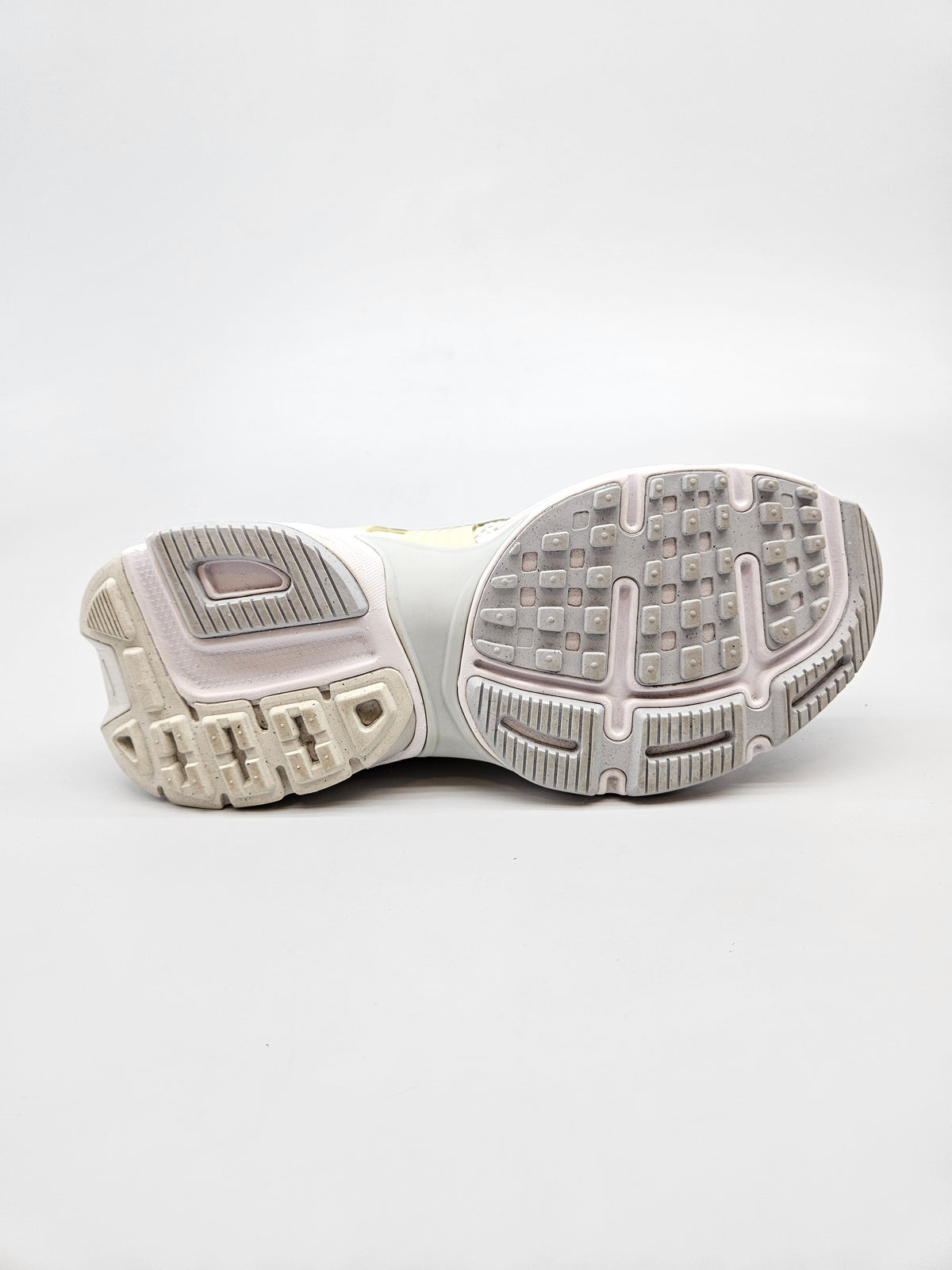 NIKE NOVI ORIGINAL PATIKI BR 36