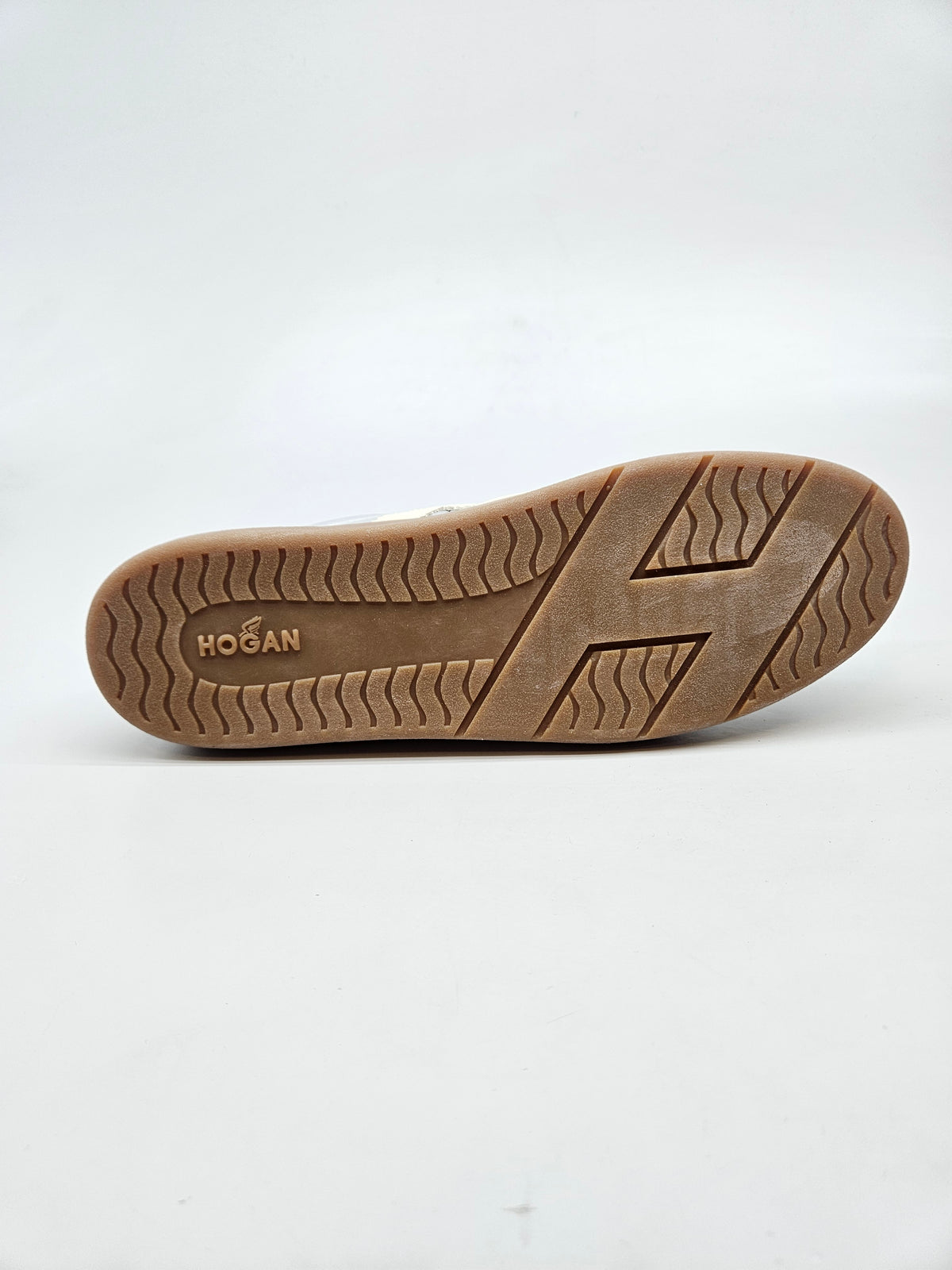 HOGAN NOVI ORIGINAL PATIKI BR 40