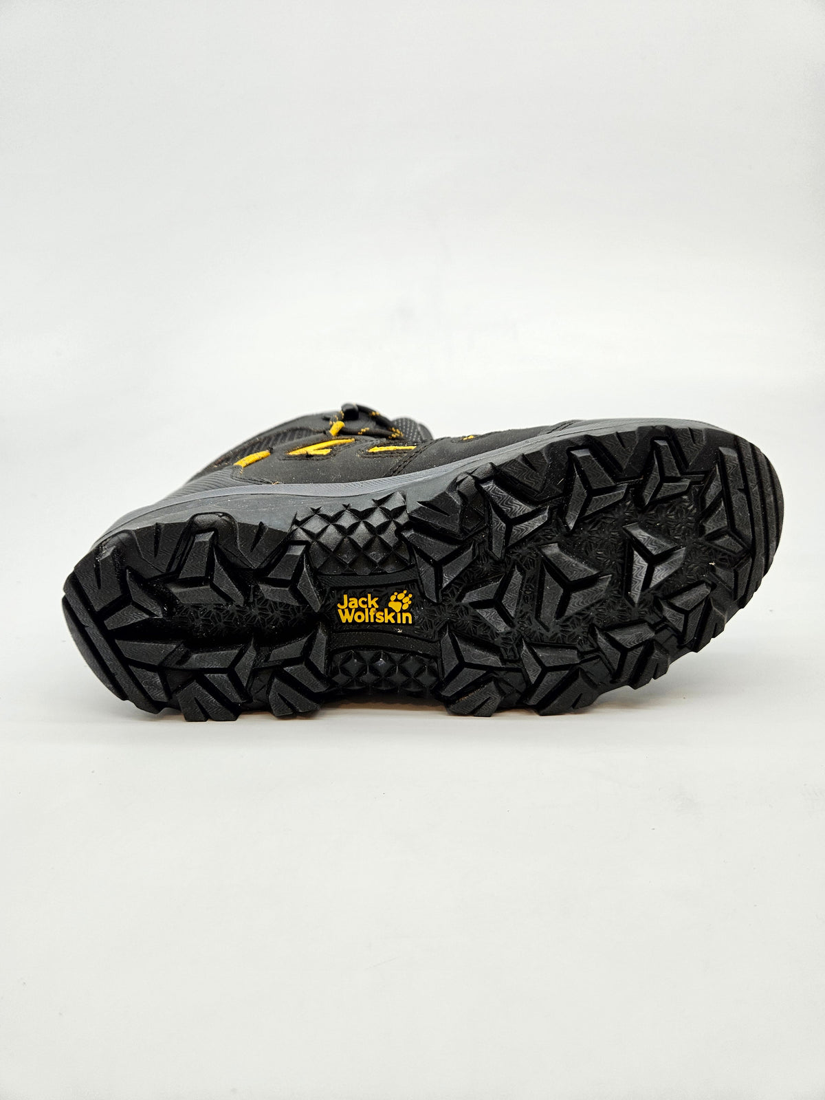 JACK WOLFSKIN ORIGINAL VODOOTPORNI CIZMI BR 36