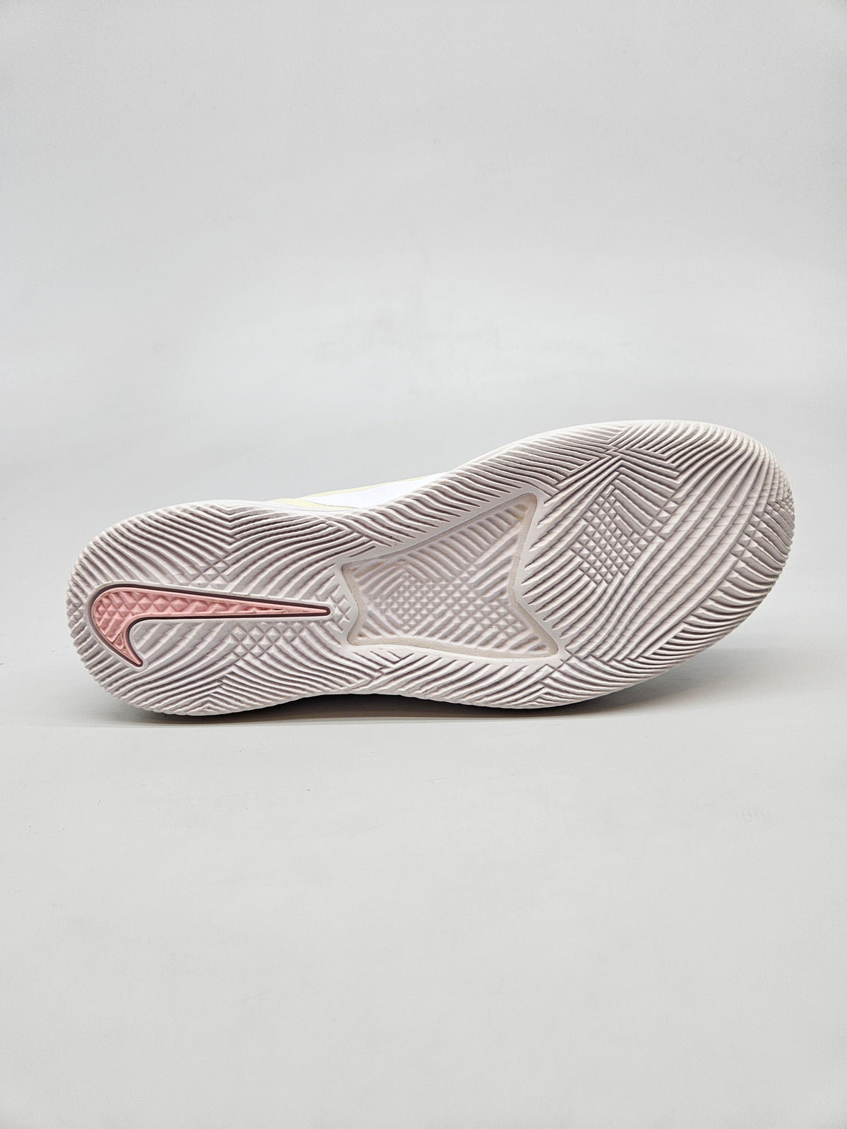 NIKE NOVI ORIGINAL PATIKI BR 38