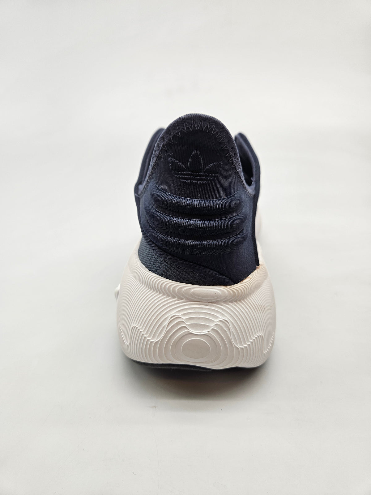 ADIDAS NOVI ORIGINAL PATIKI BR 44