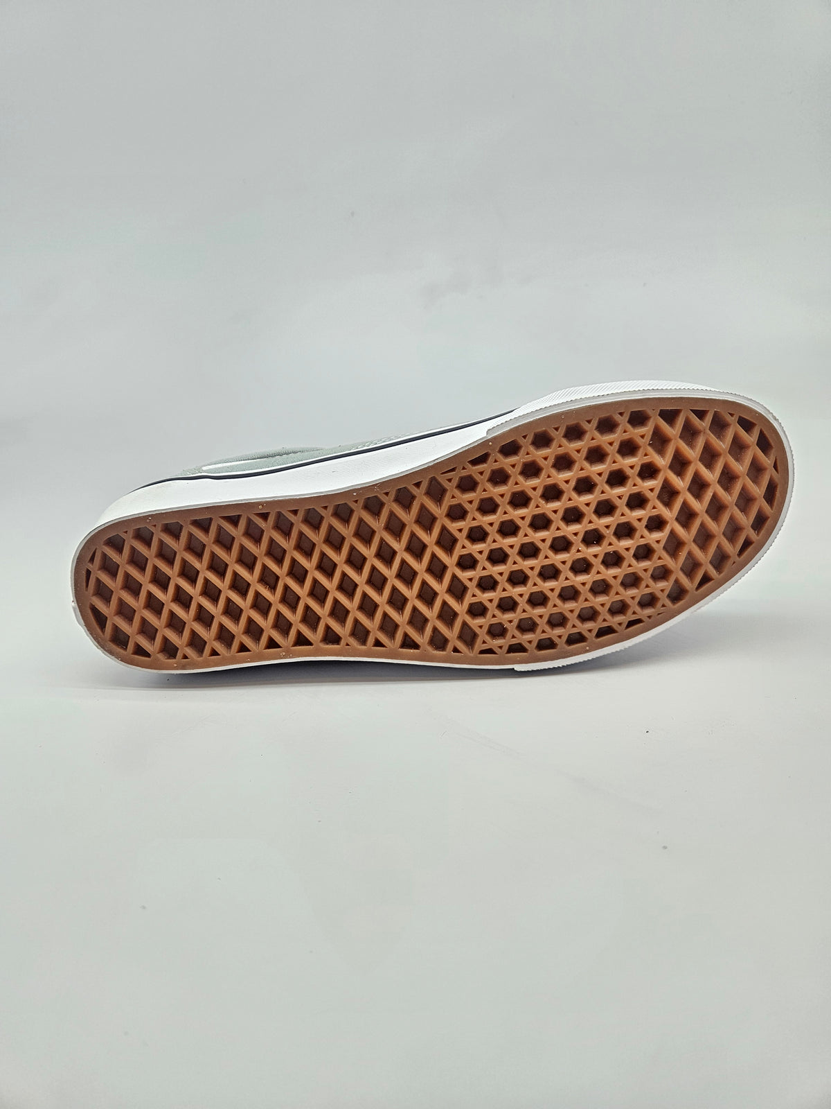 VANS NOVI ORIGINAL PATIKI BR 38.5