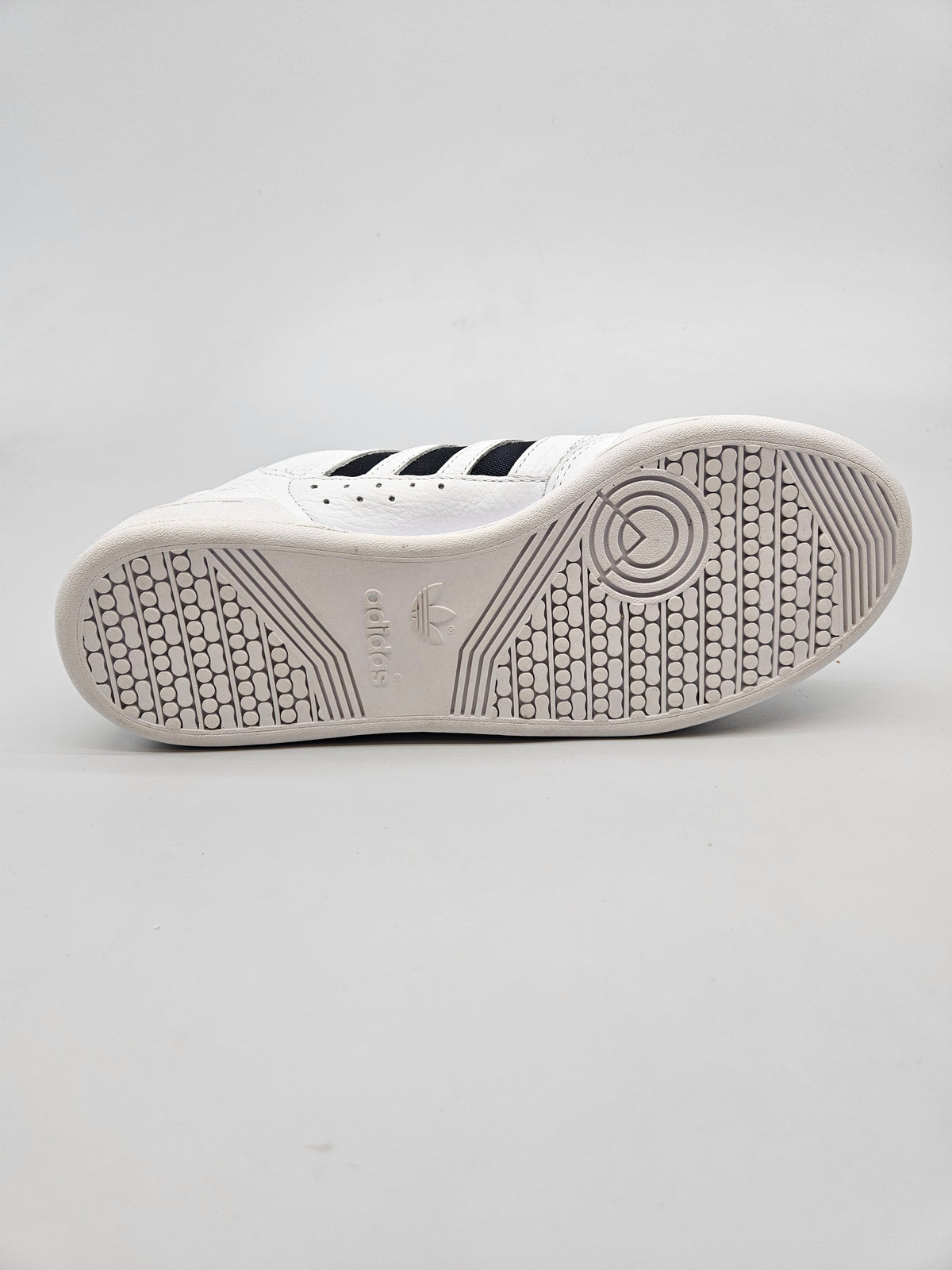 ADIDAS NOVI ORIGINAL PATIKI BR 42