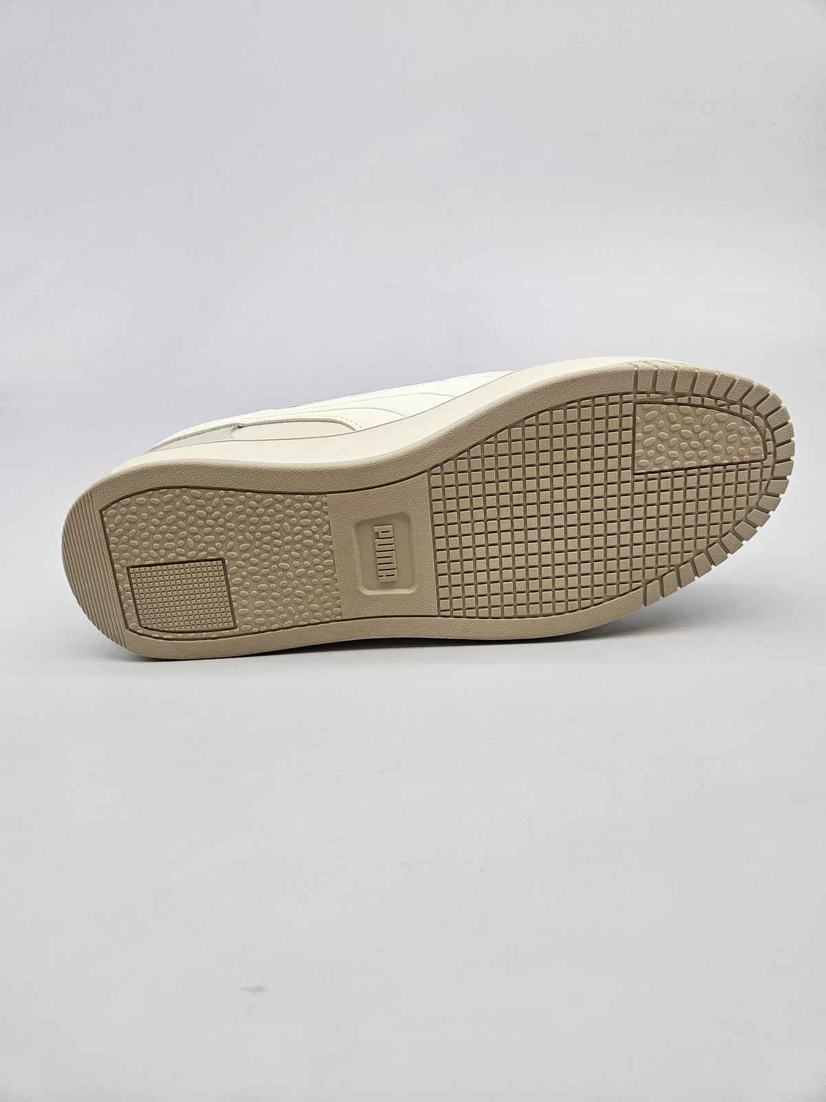 PUMA NOVI ORIGINAL PATIKI BR 41
