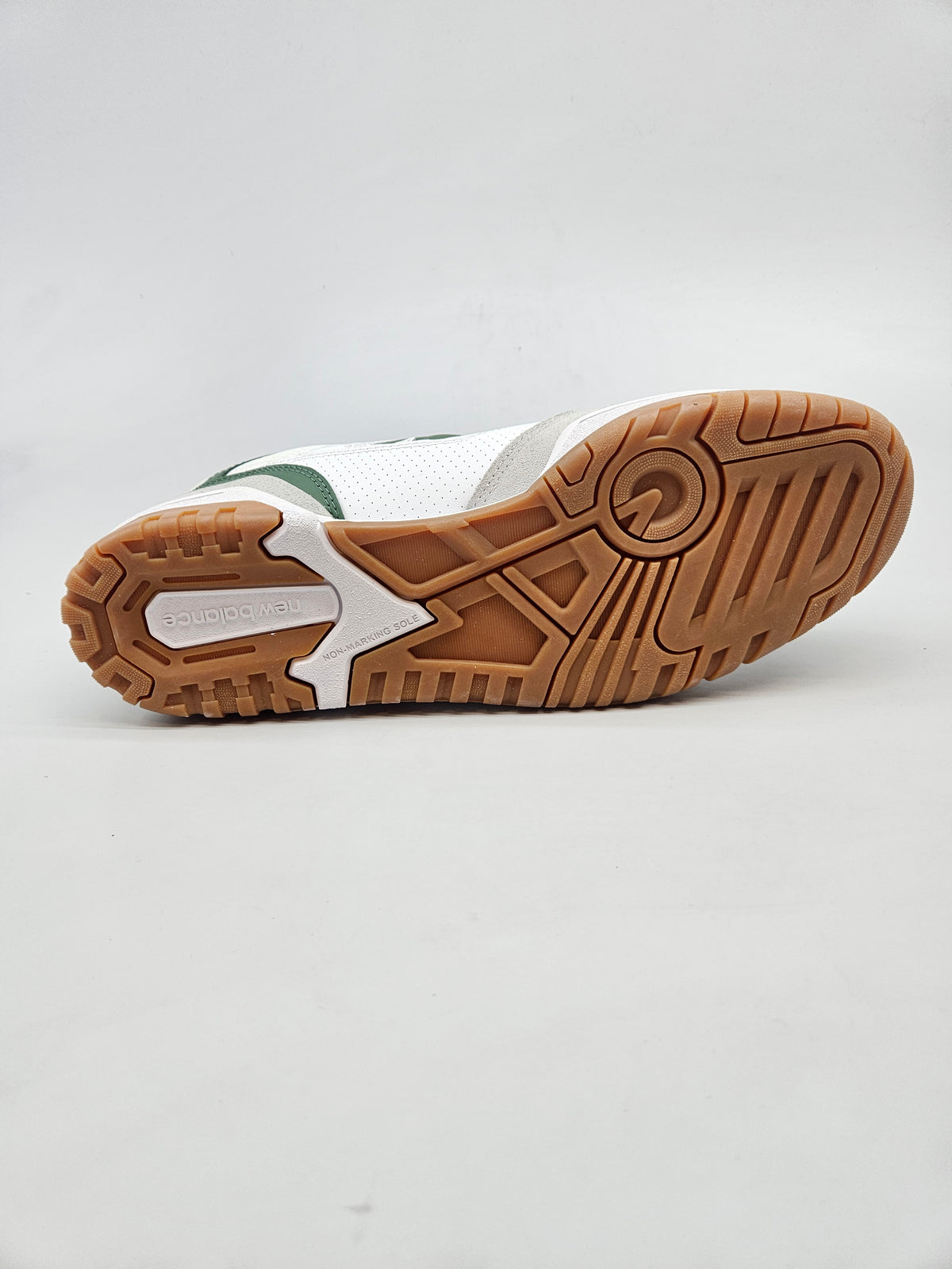 NEW BALANCE NOVI ORIGINAL PATIKI BR 46.5