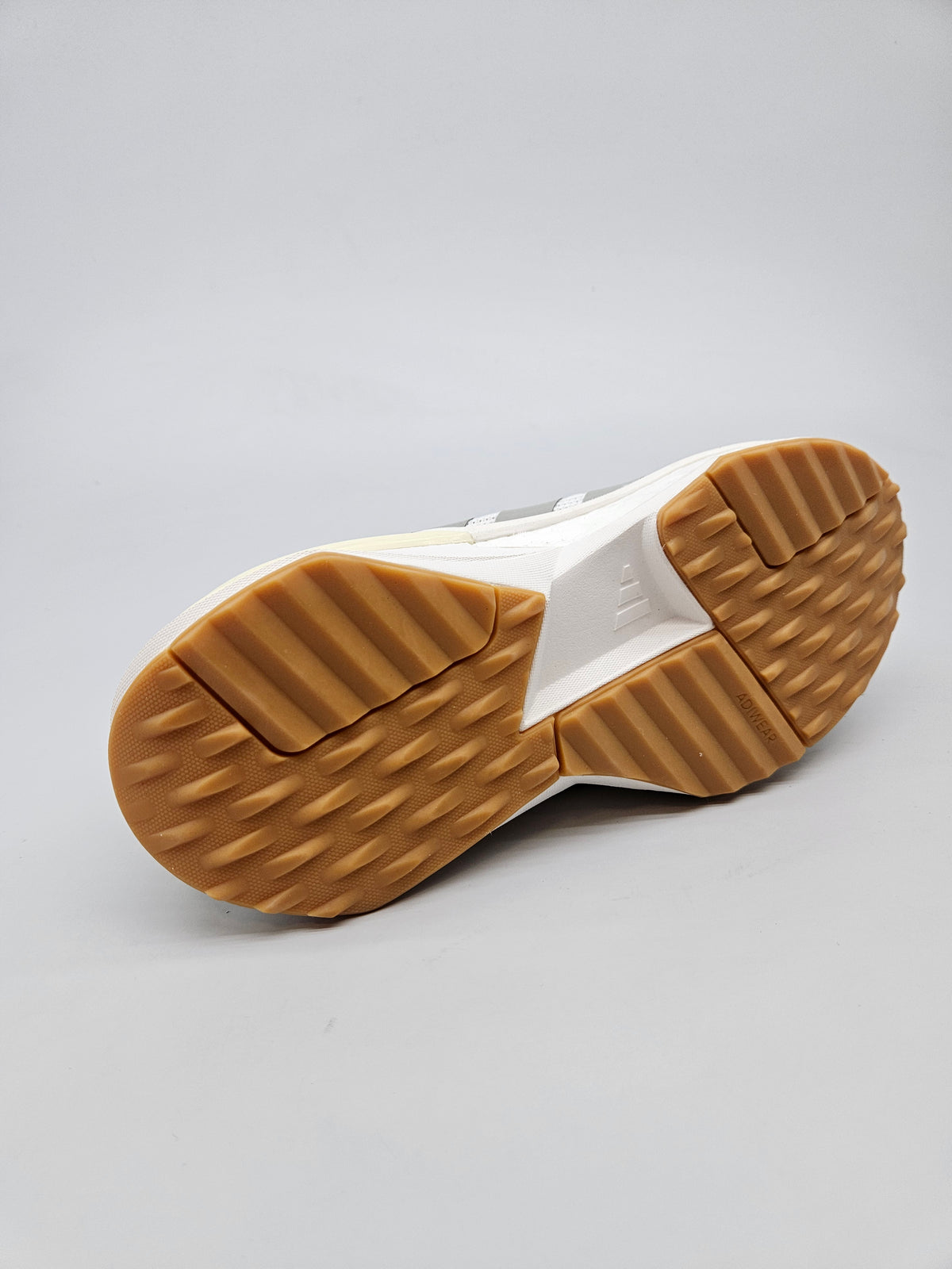 ADIDAS NOVI ORIGINAL PATIKI BR 38