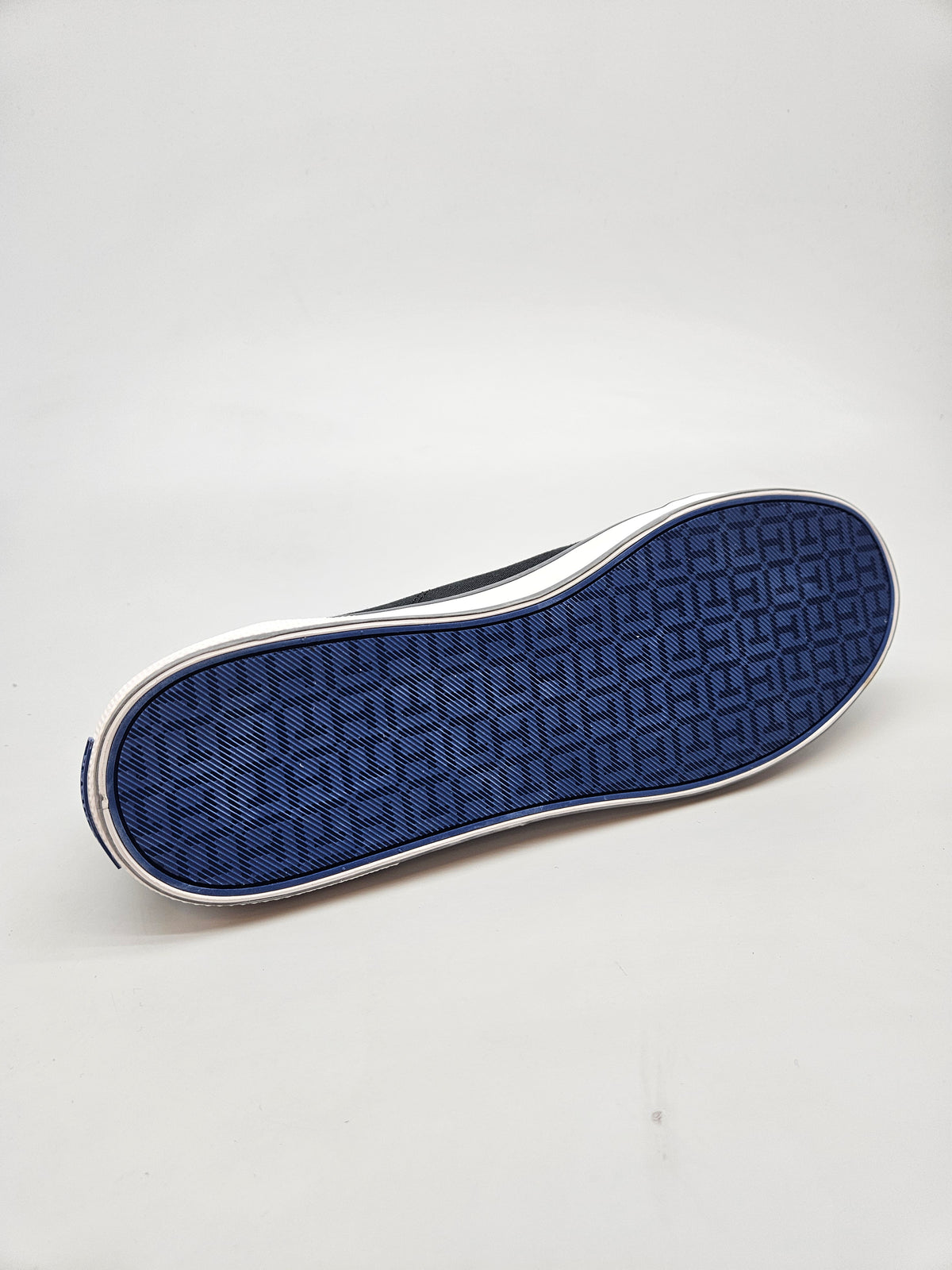 TOMMY HILFIGER NOVI ORIGINAL PATIKI BR 46