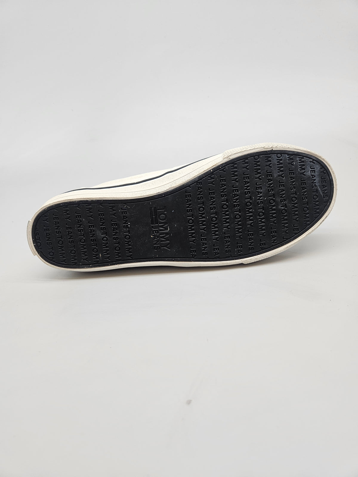 TOMMY JEANS NOVI ORIGINAL PATIKI BR 41