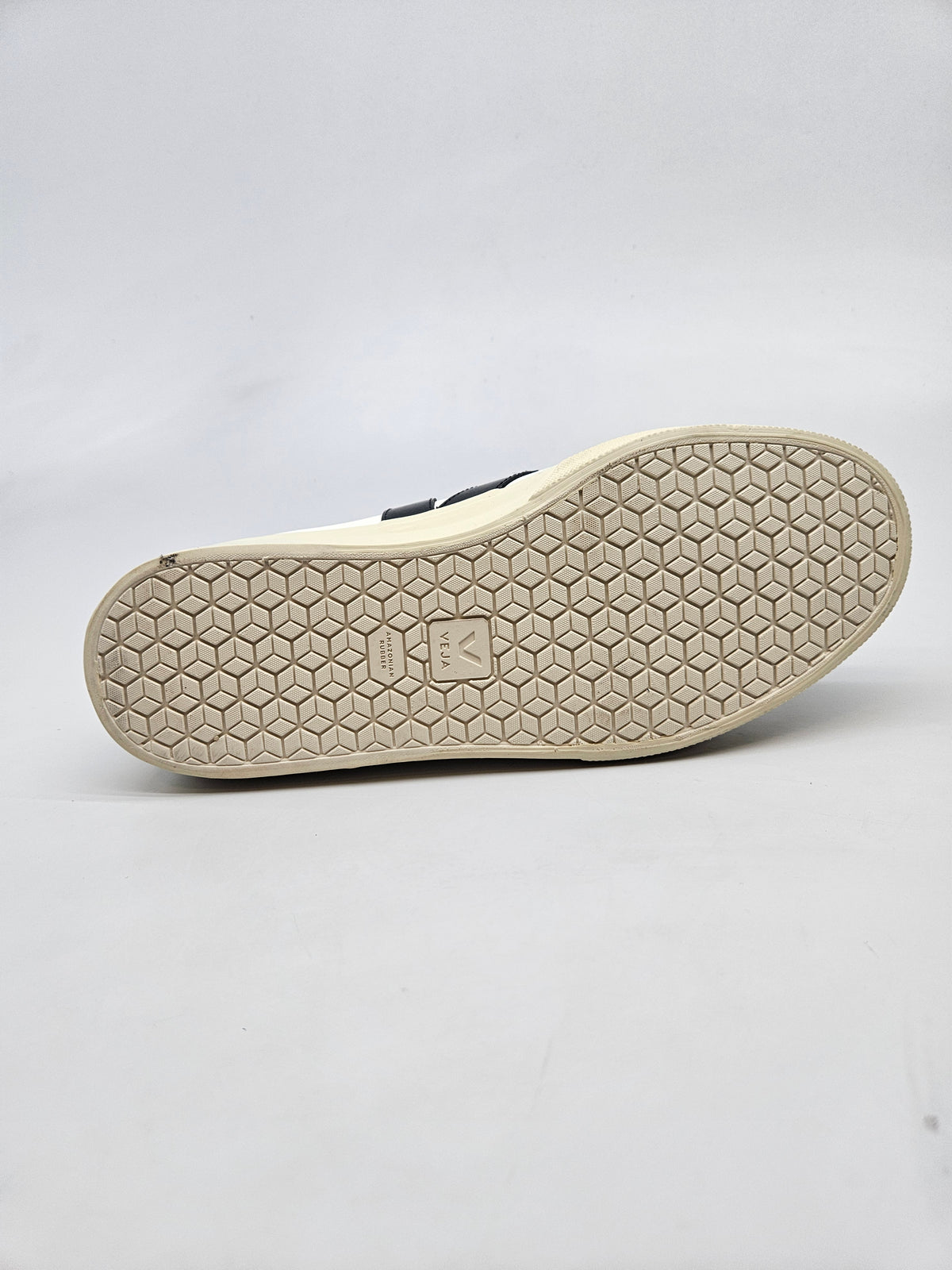 VEJA ORIGINAL PATIKI BR 41