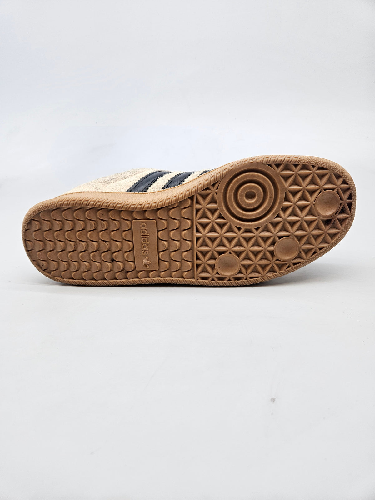 ADIDAS NOVI ORIGINAL PATIKI BR 45