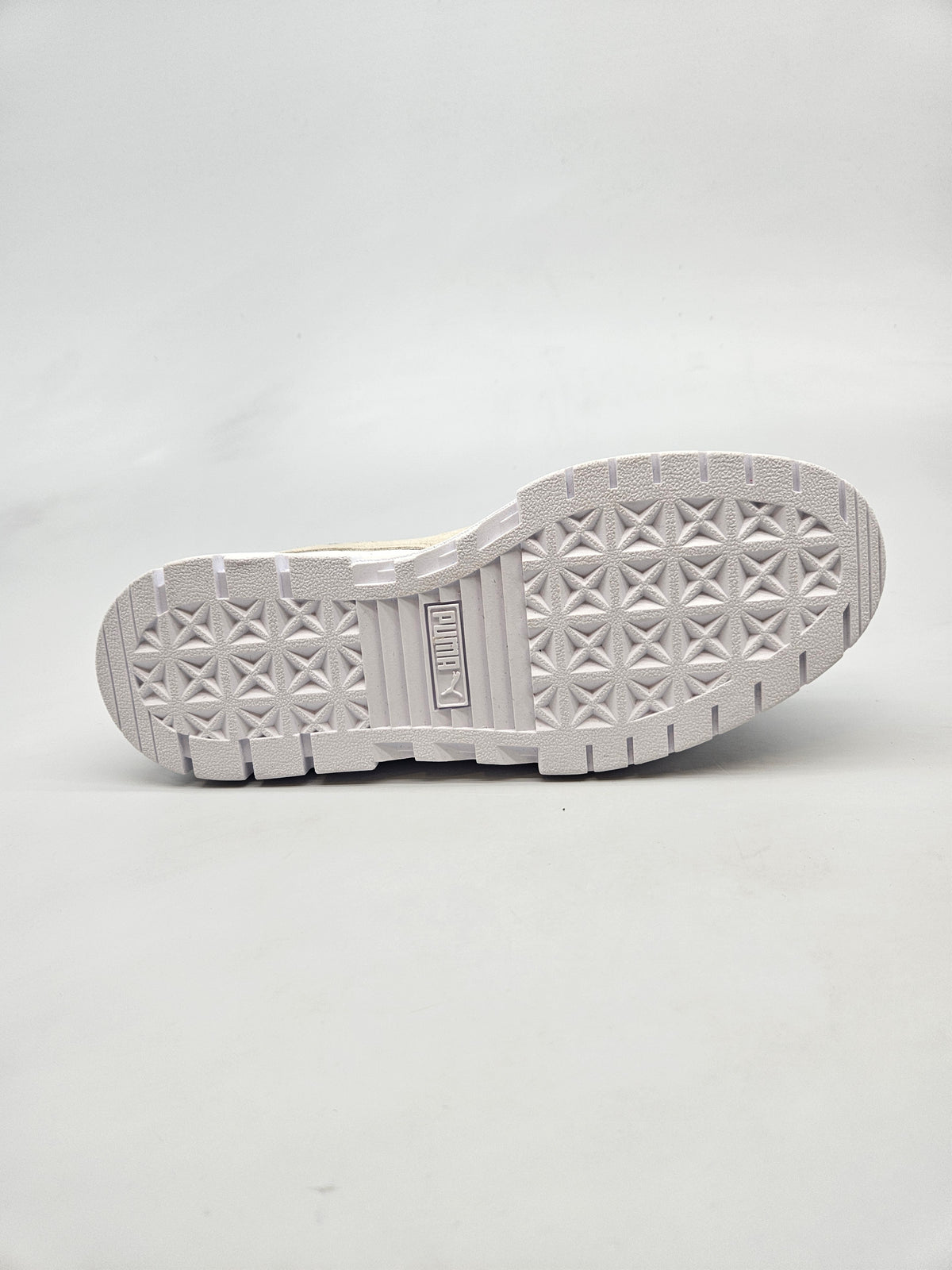 PUMA NOVI ORIGINAL PATIKI BR 38
