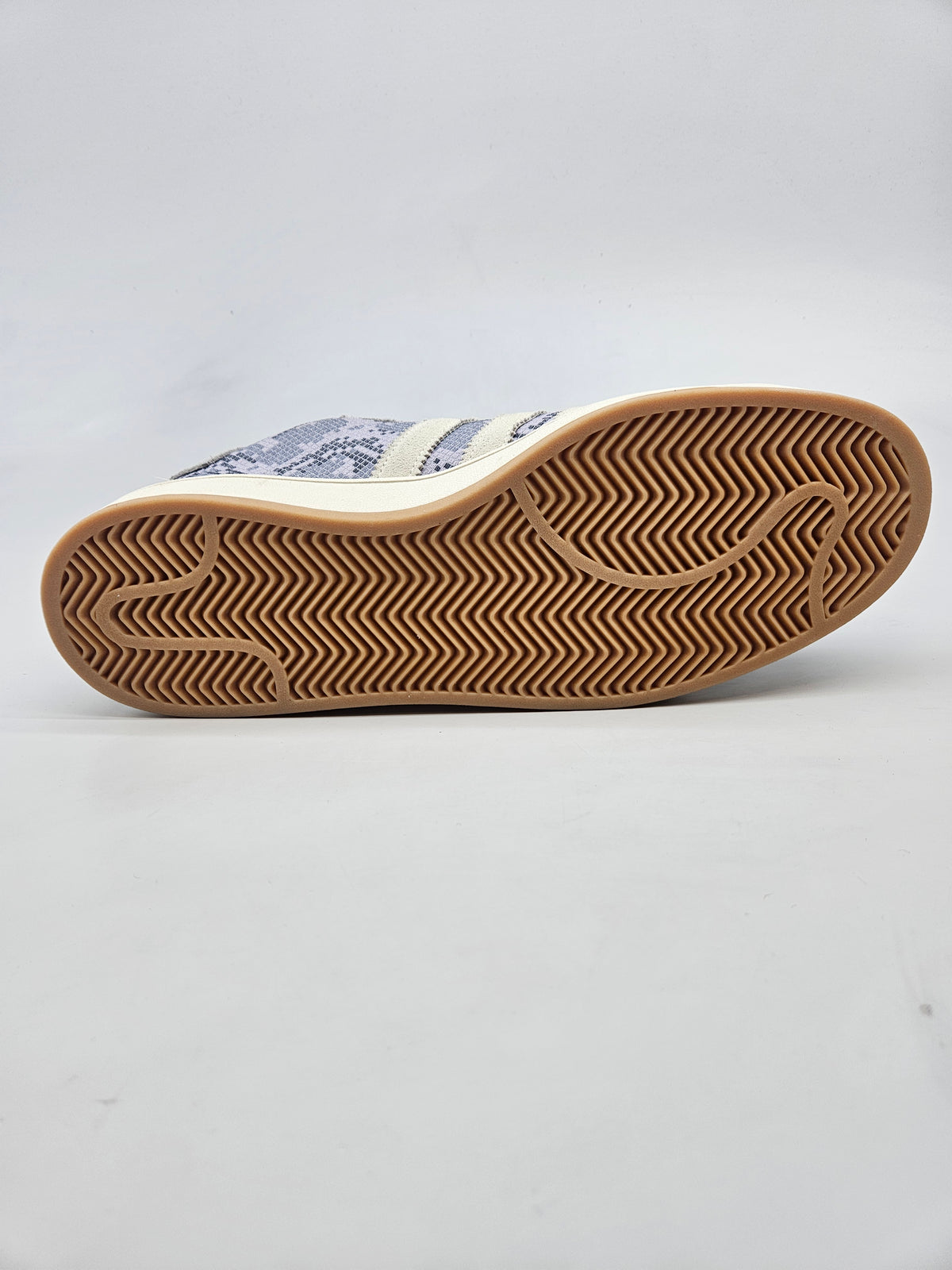 ADIDAS NOVI ORIGINAL PATIKI BR 49