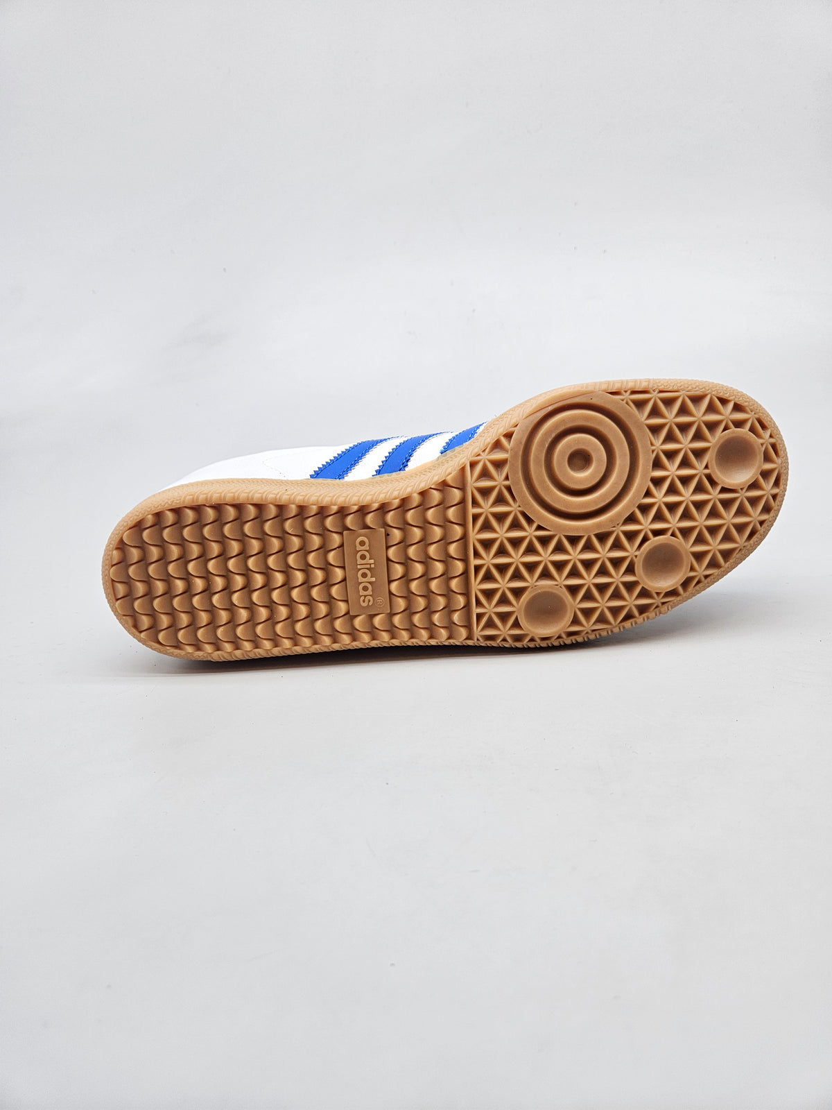 ADIDAS NOVI ORIGINAL PATIKI BR 39