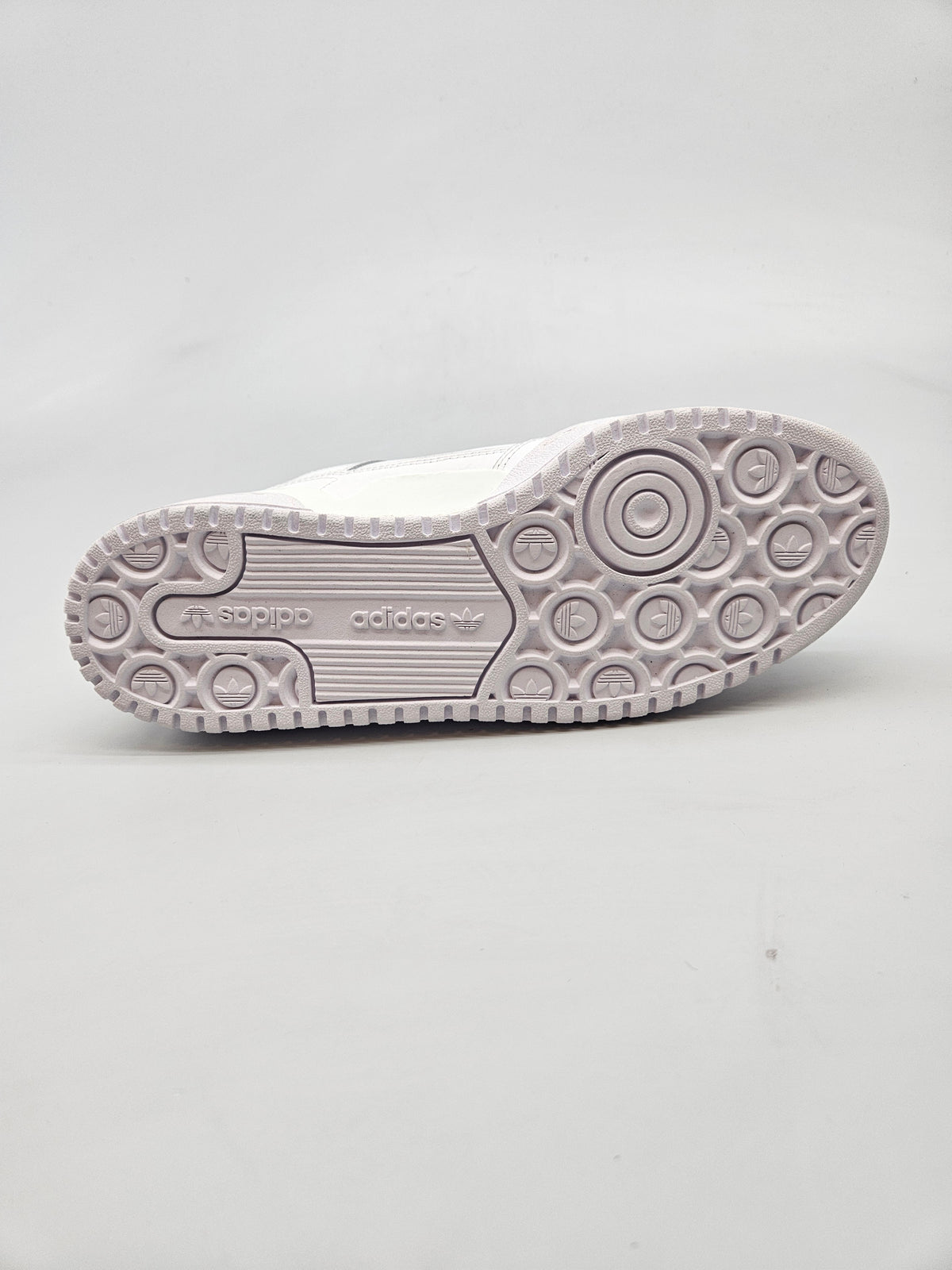 ADIDAS NOVI ORIGINAL PATIKI BR 38