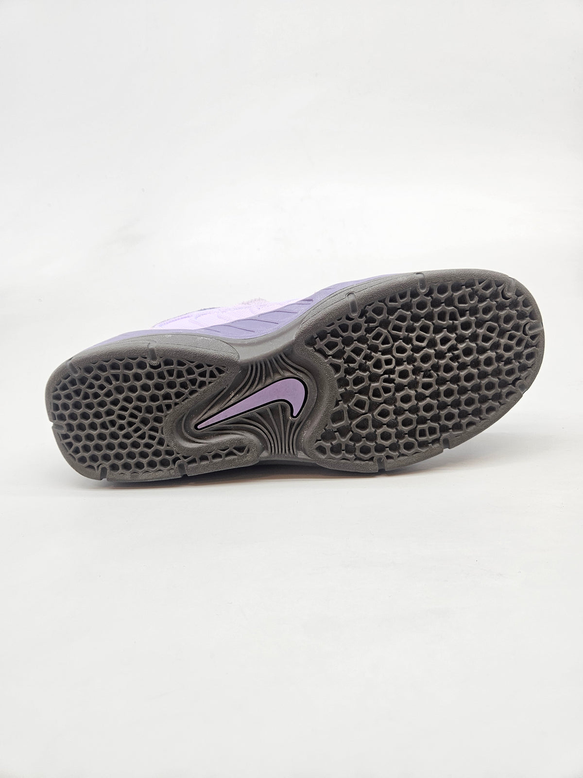 NIKE NOVI ORIGINAL PATIKI BR 38