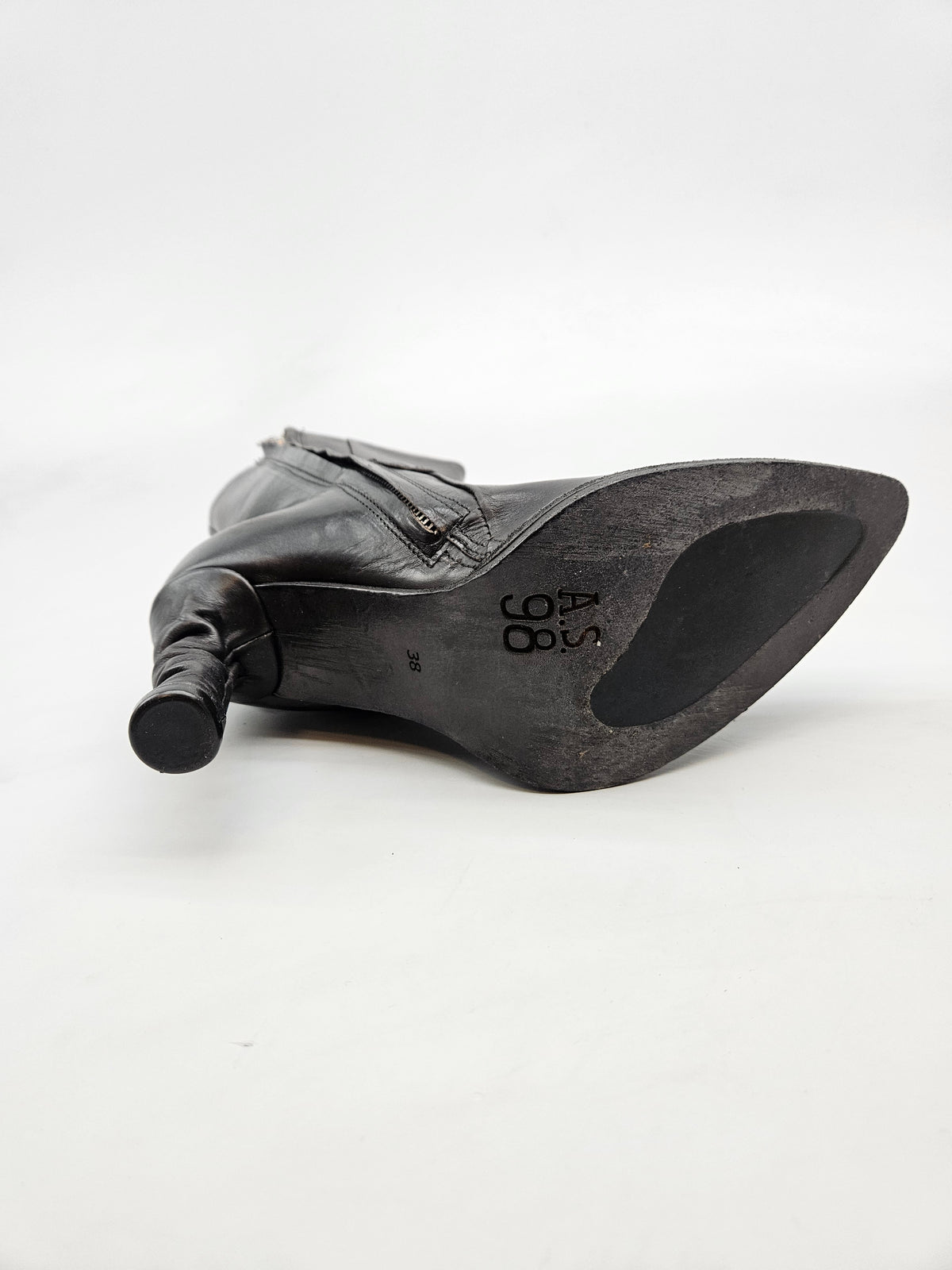 AS 98 ORIGINAL CIZMI BR 38