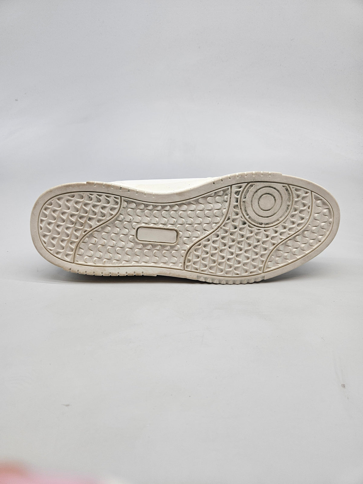 PIER ONE ORIGINAL PATIKI BR 42