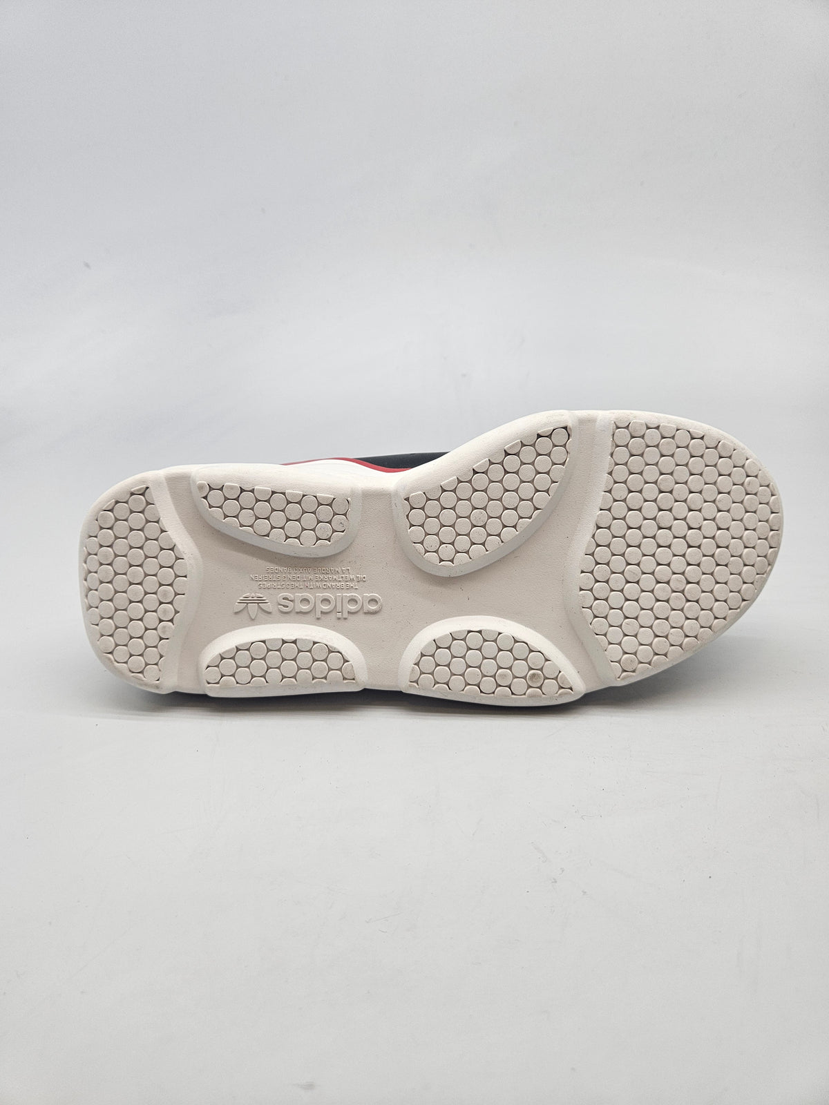 ADIDAS NOVI ORIGINAL PATIKI BR 38.5