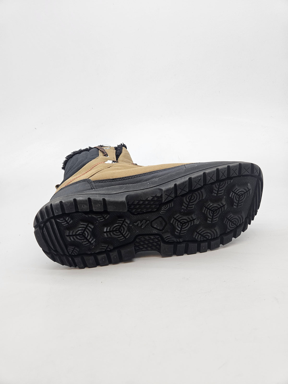 QUECHUA ORIGINAL VODOOTPORNI CIZMI BR 39