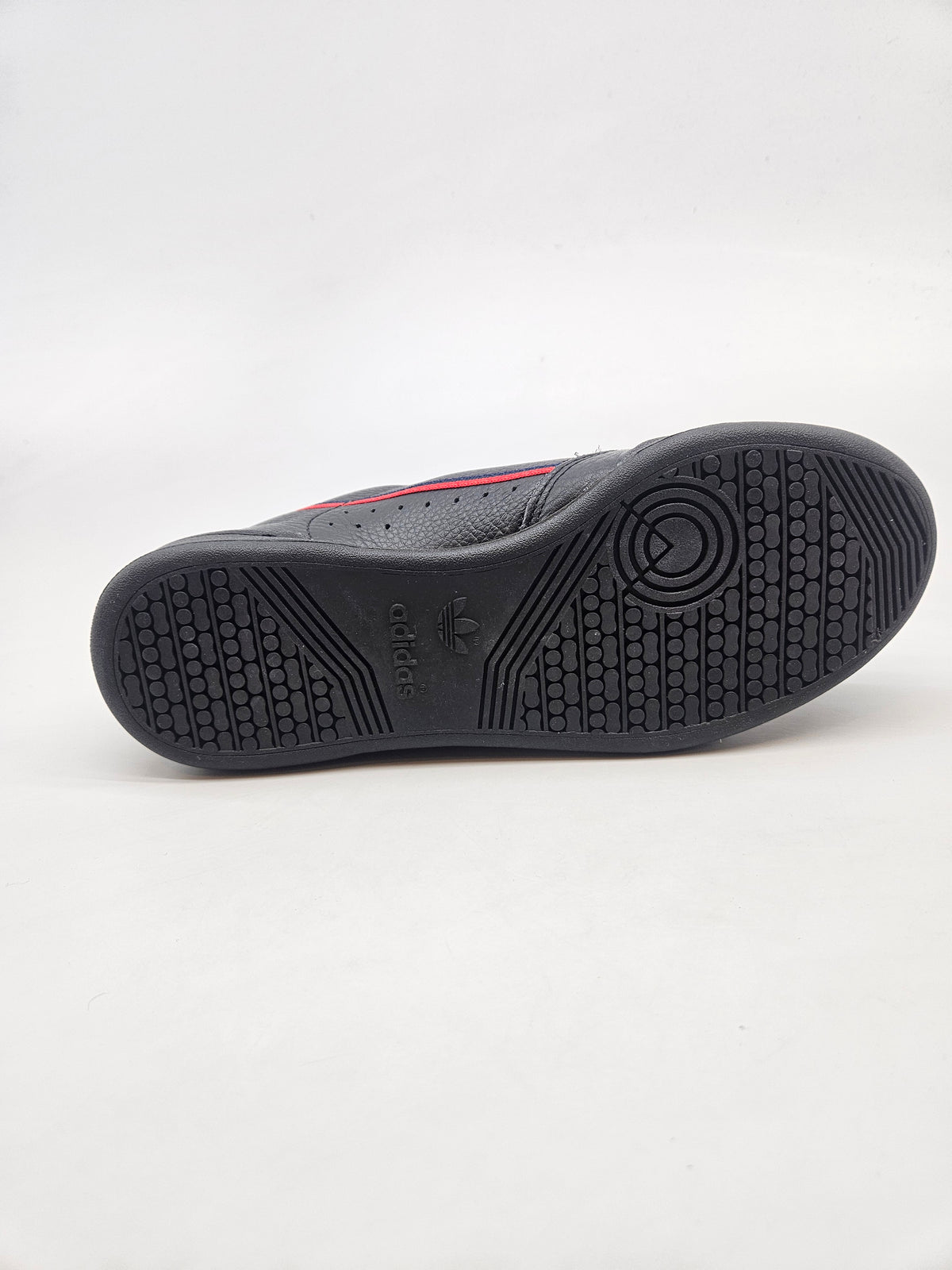 ADIDAS NOVI ORIGINAL PATIKI BR 39