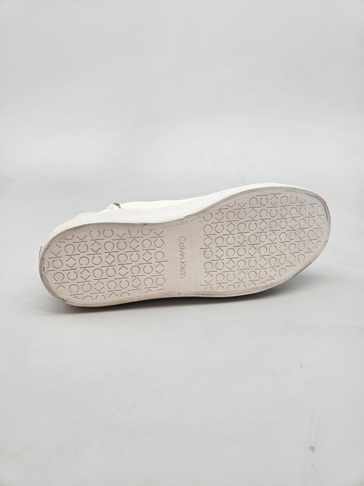CALVIN KLEIN NOVI ORIGINAL PATIKI BR 38