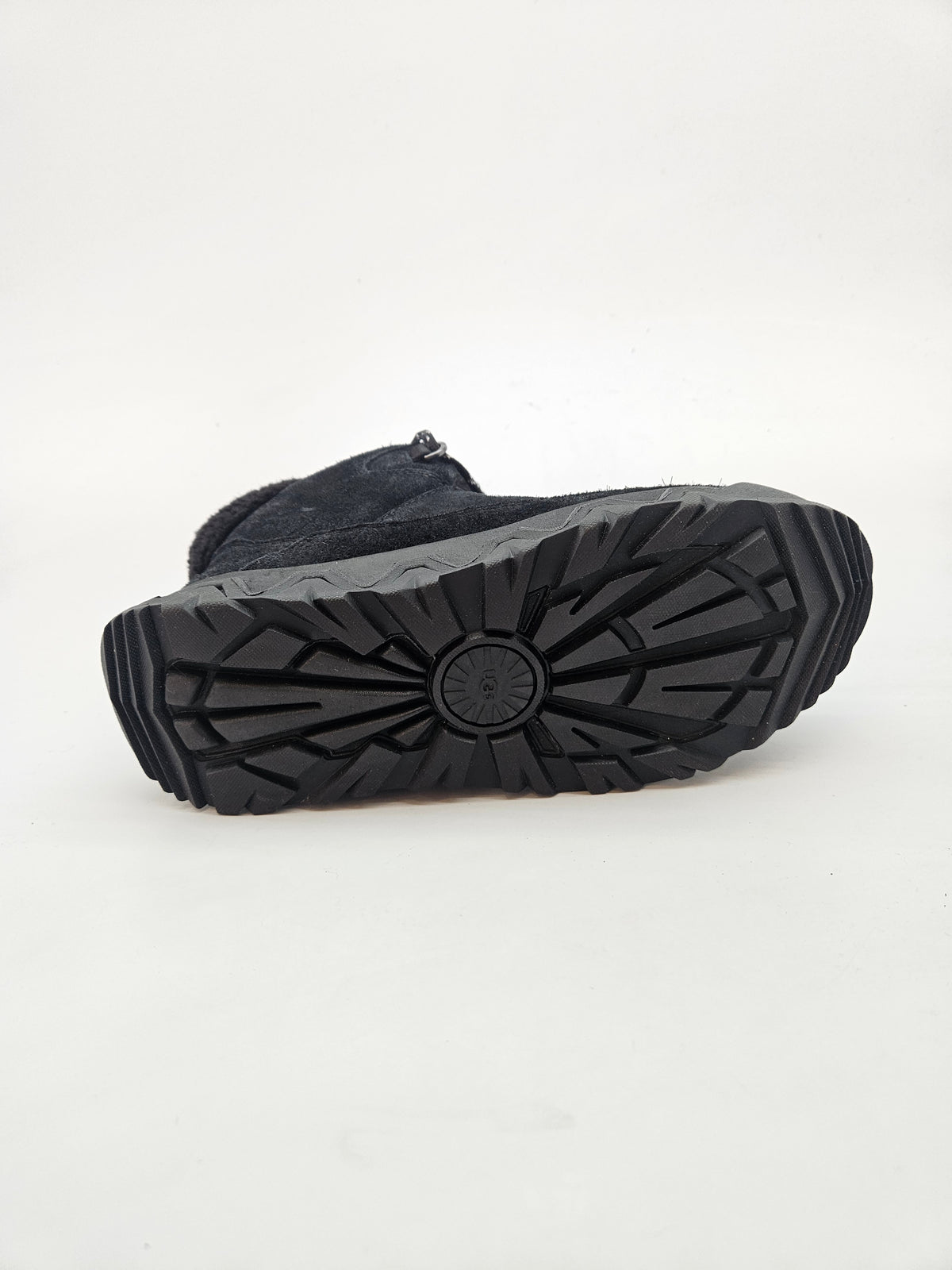 UGG ORIGINAL VODOOTPORNI CIZMI BR 36