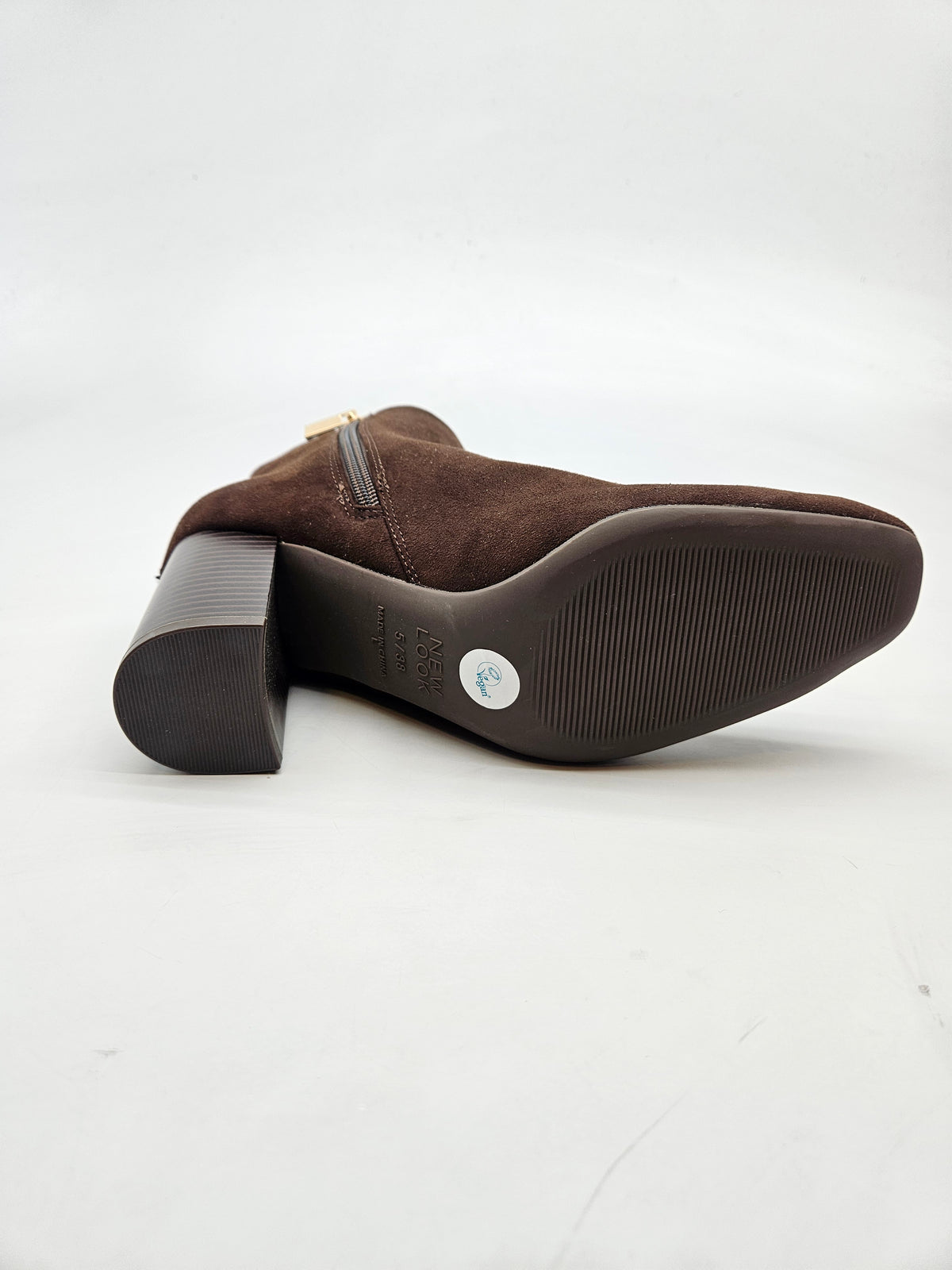 NEW LOOK NOVI ORIGINAL CIZMI BR 38