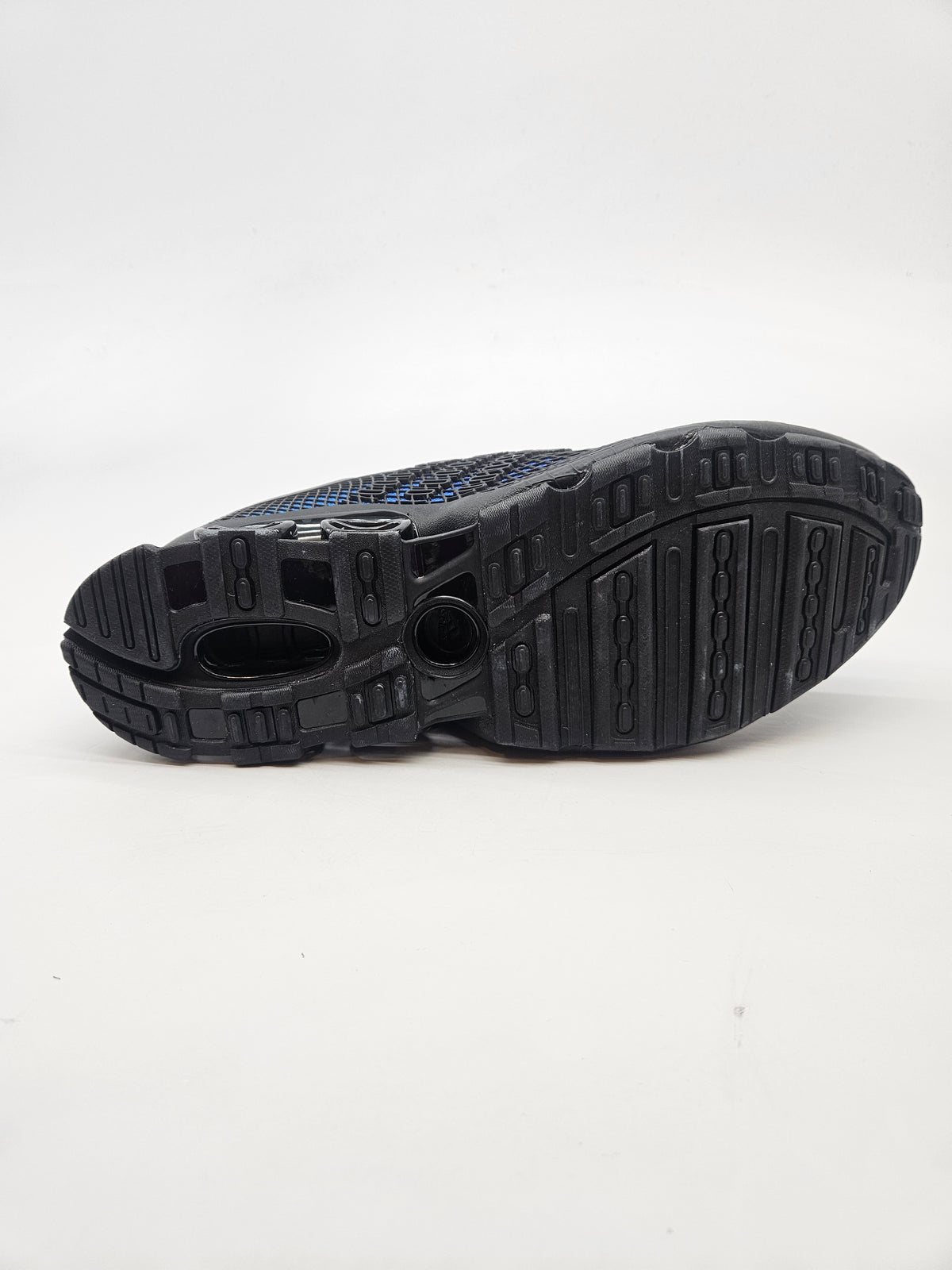ADIDAS NOVI ORIGINAL PATIKI BR 44