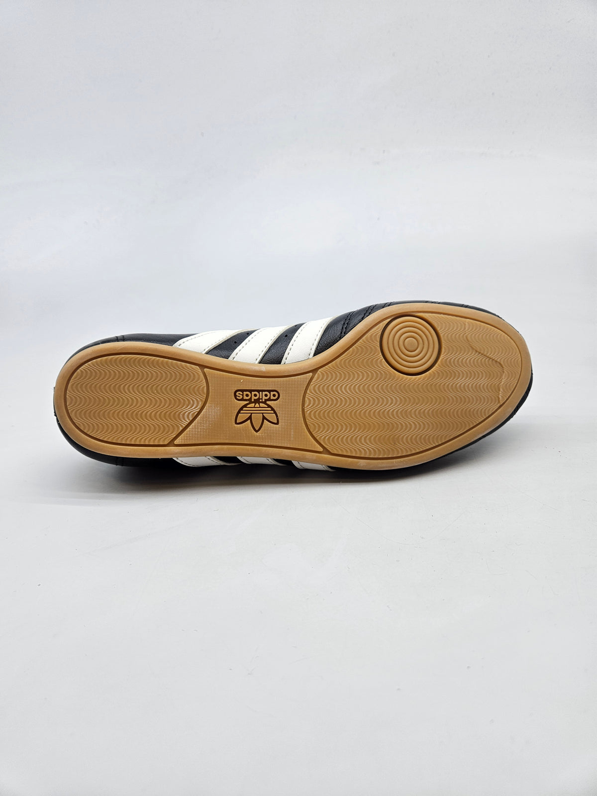 ADIDAS NOVI ORIGINAL PATIKI BR 37