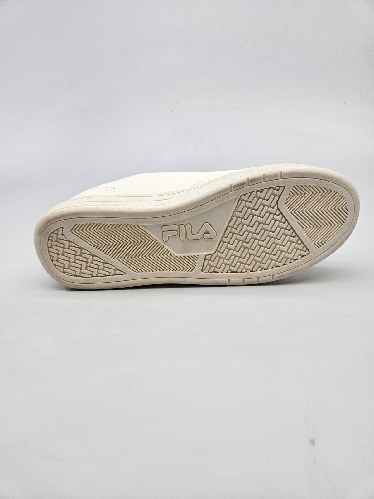 FILA NOVI ORIGINAL PATIKI BR 41